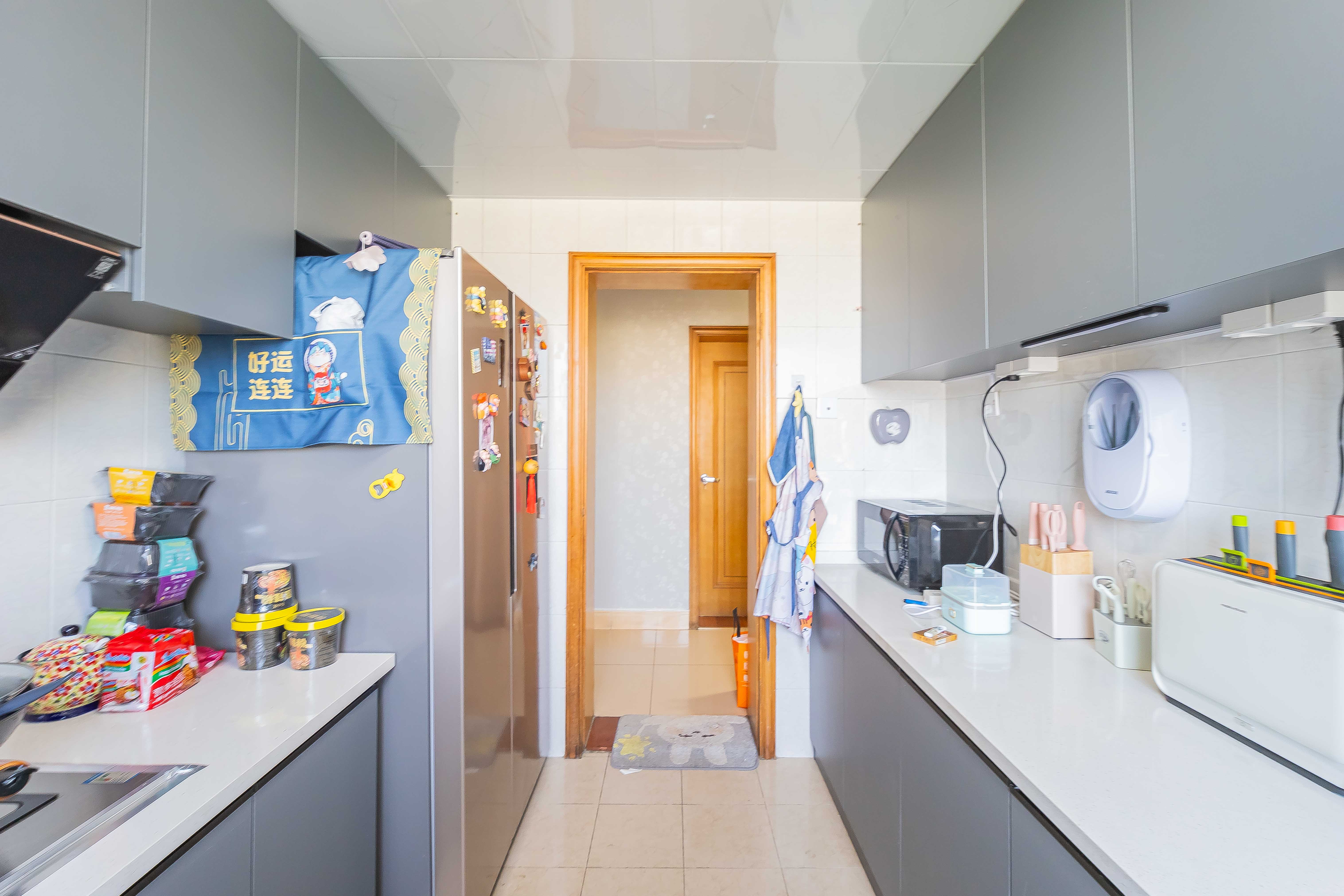 湘农桥社区  4室2厅2卫    320.0万 湘农桥社区  4室2厅2卫    320.0万厨房