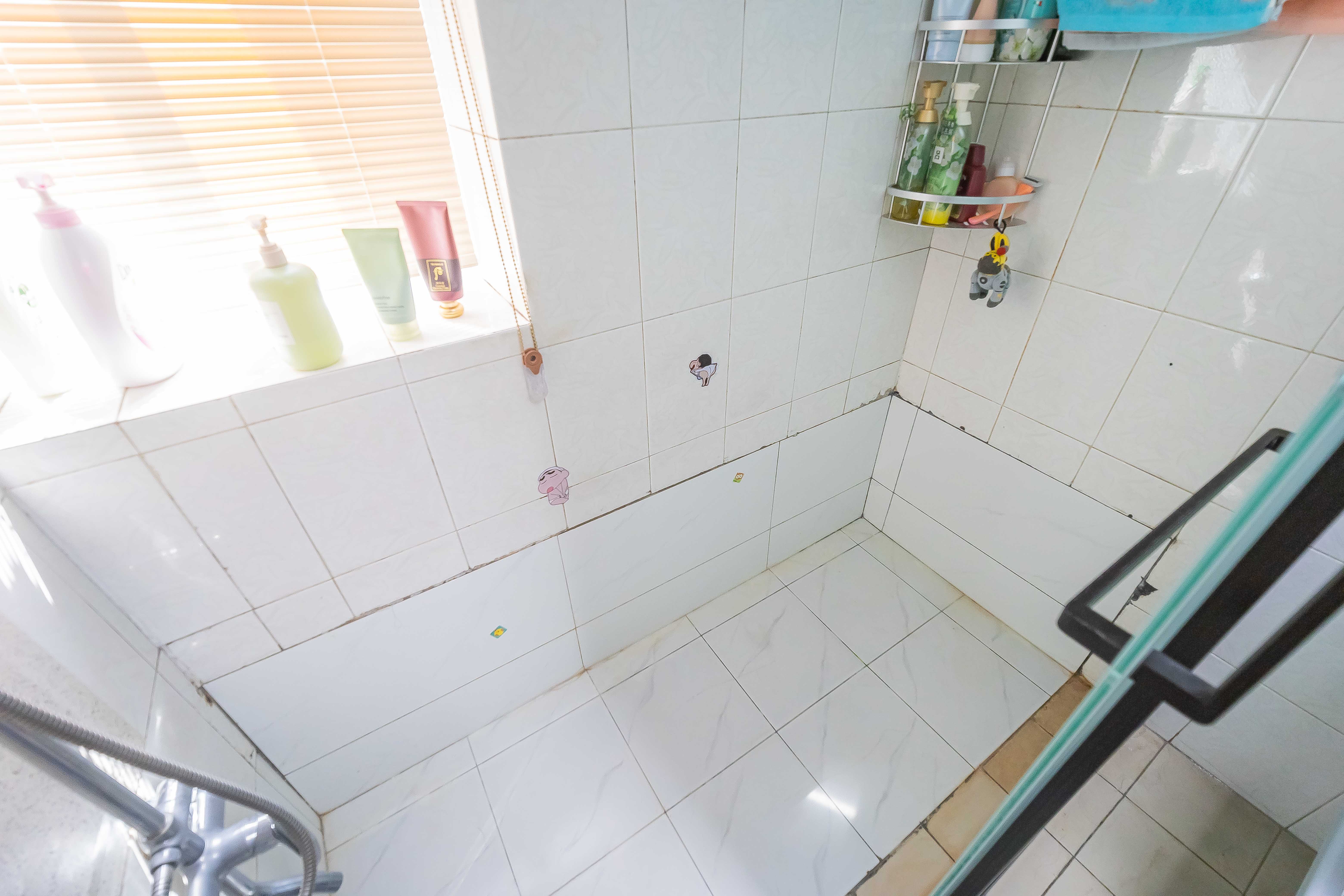 湘农桥社区  4室2厅2卫    320.0万 湘农桥社区  4室2厅2卫    320.0万卫生间