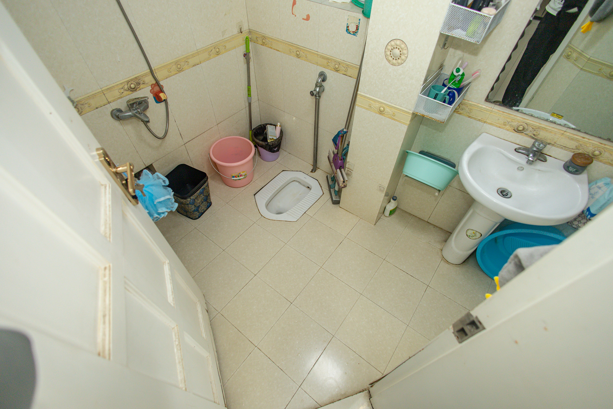 楚天家园  3室2厅2卫    69.8万 楚天家园  3室2厅2卫    69.8万卫生间