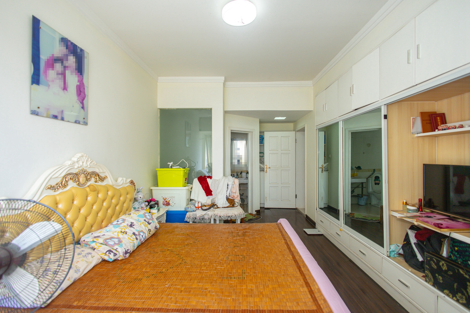 楚天家园  3室2厅2卫    69.8万 楚天家园  3室2厅2卫    69.8万卧室