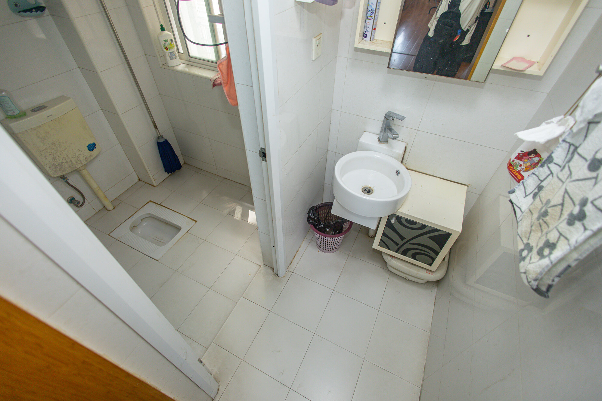 紫晶城 3室2厅1卫 56.8万 紫晶城 3室2厅1卫 56.8万卫生间