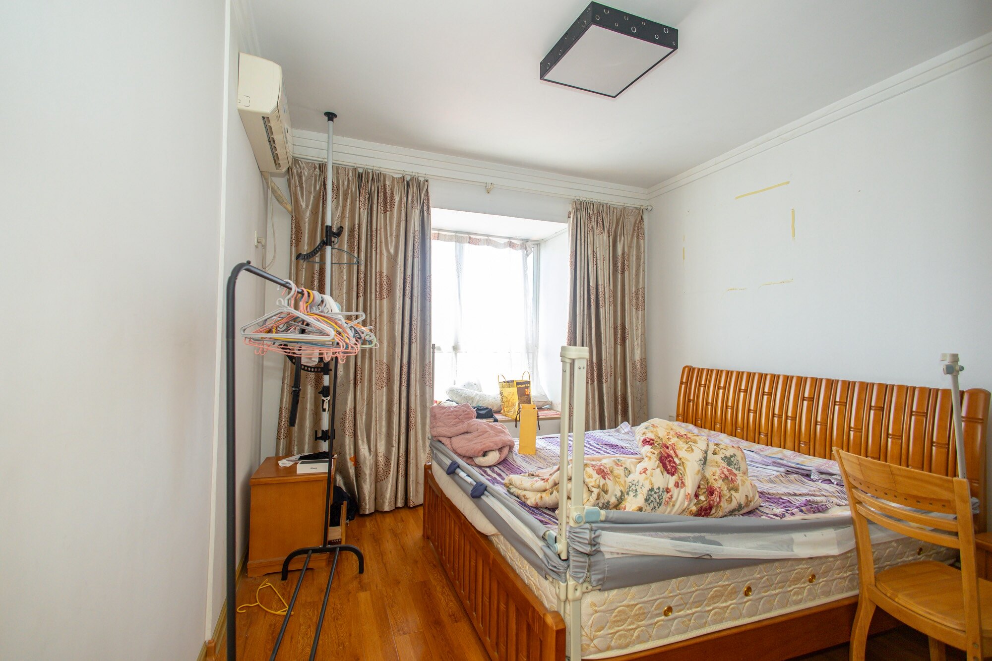 紫晶城 3室2厅1卫 56.8万 紫晶城 3室2厅1卫 56.8万卧室