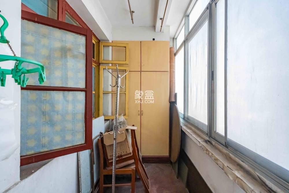 展览馆科协宿舍  3室1厅1卫   62.00万