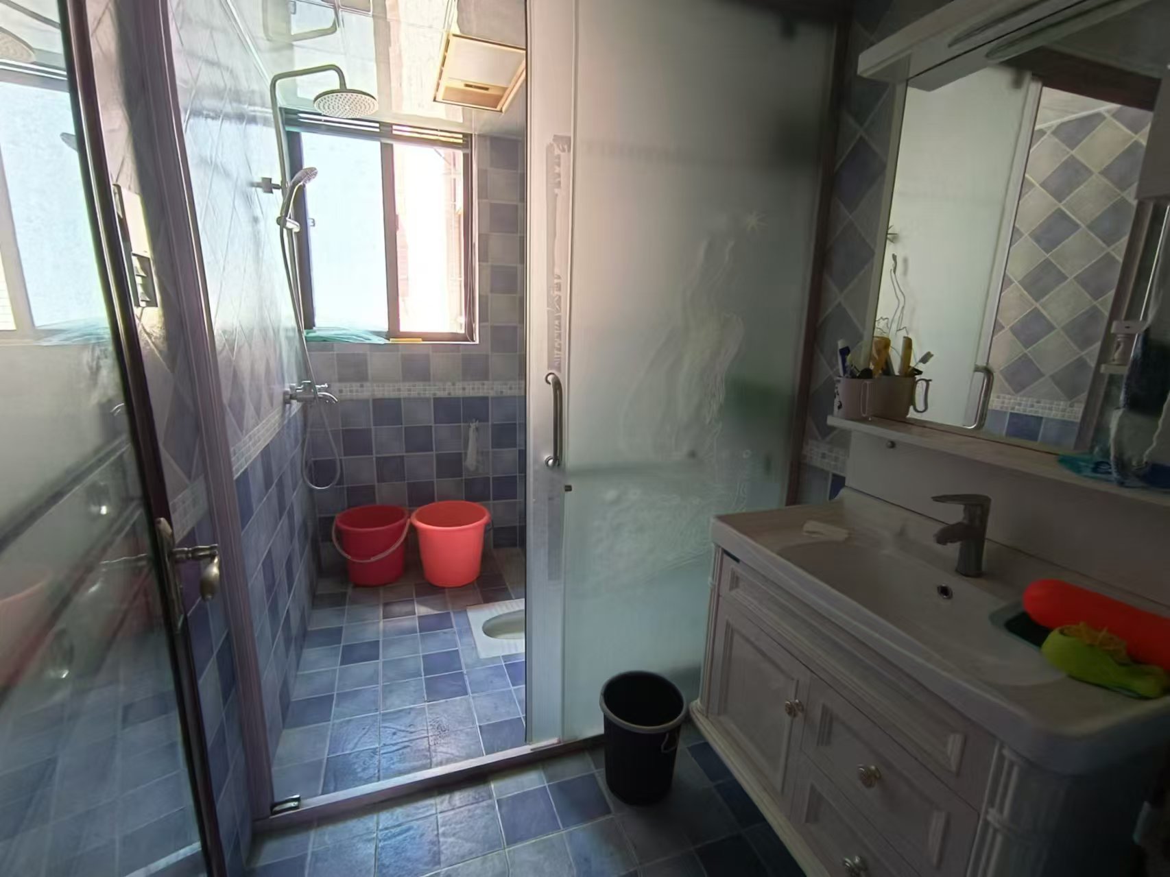 荷塘嘉苑 4室2厅2卫 75.0万 荷塘嘉苑 4室2厅2卫 75.0万室内图