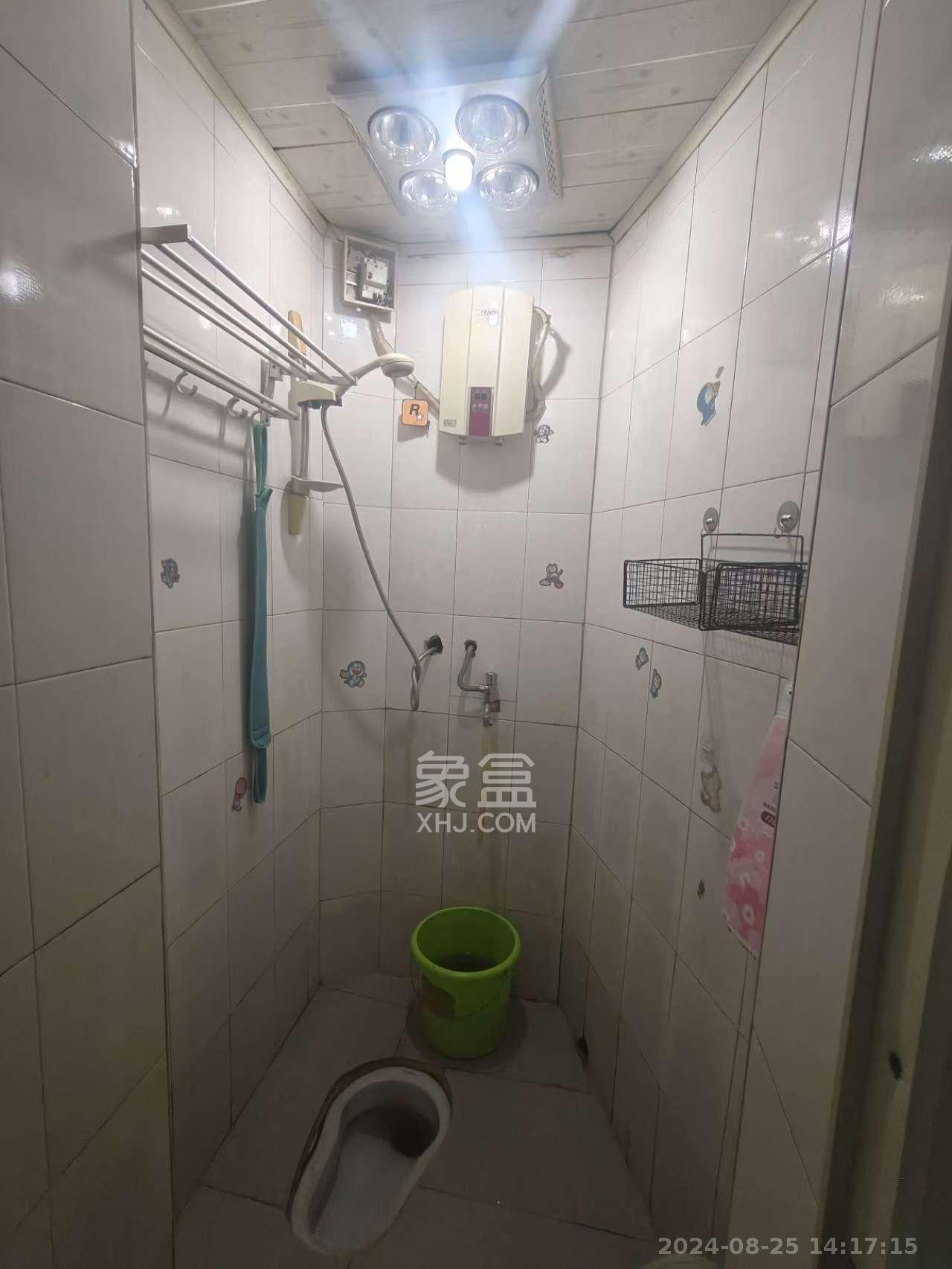 曾家湾小区  1室1厅1卫   1300.00元/月室内图