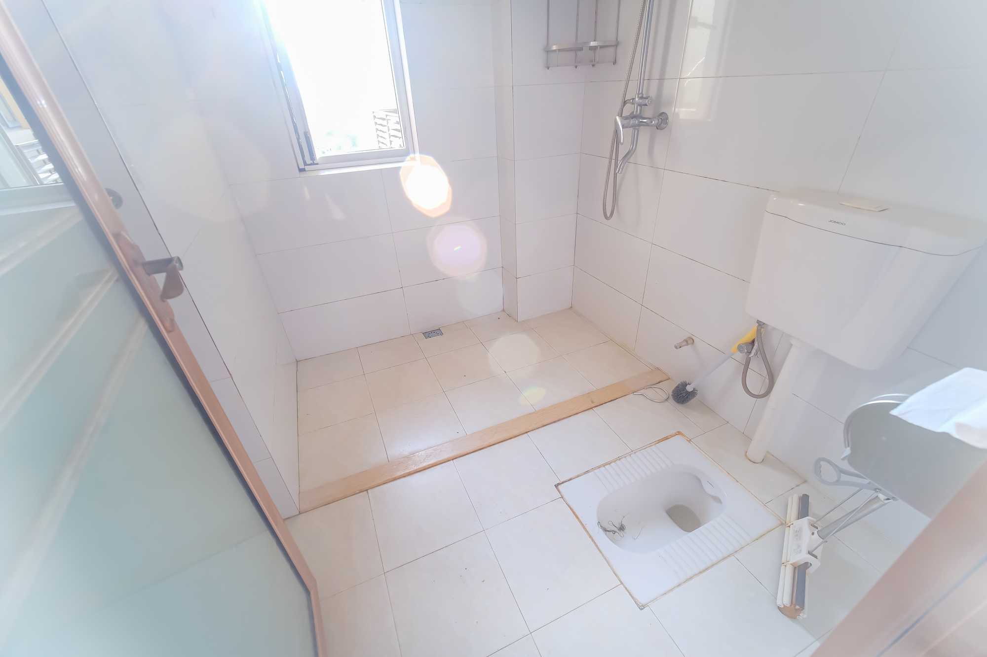 保利香槟国际  3室2厅1卫    71.8万 保利香槟国际  3室2厅1卫    71.8万卫生间