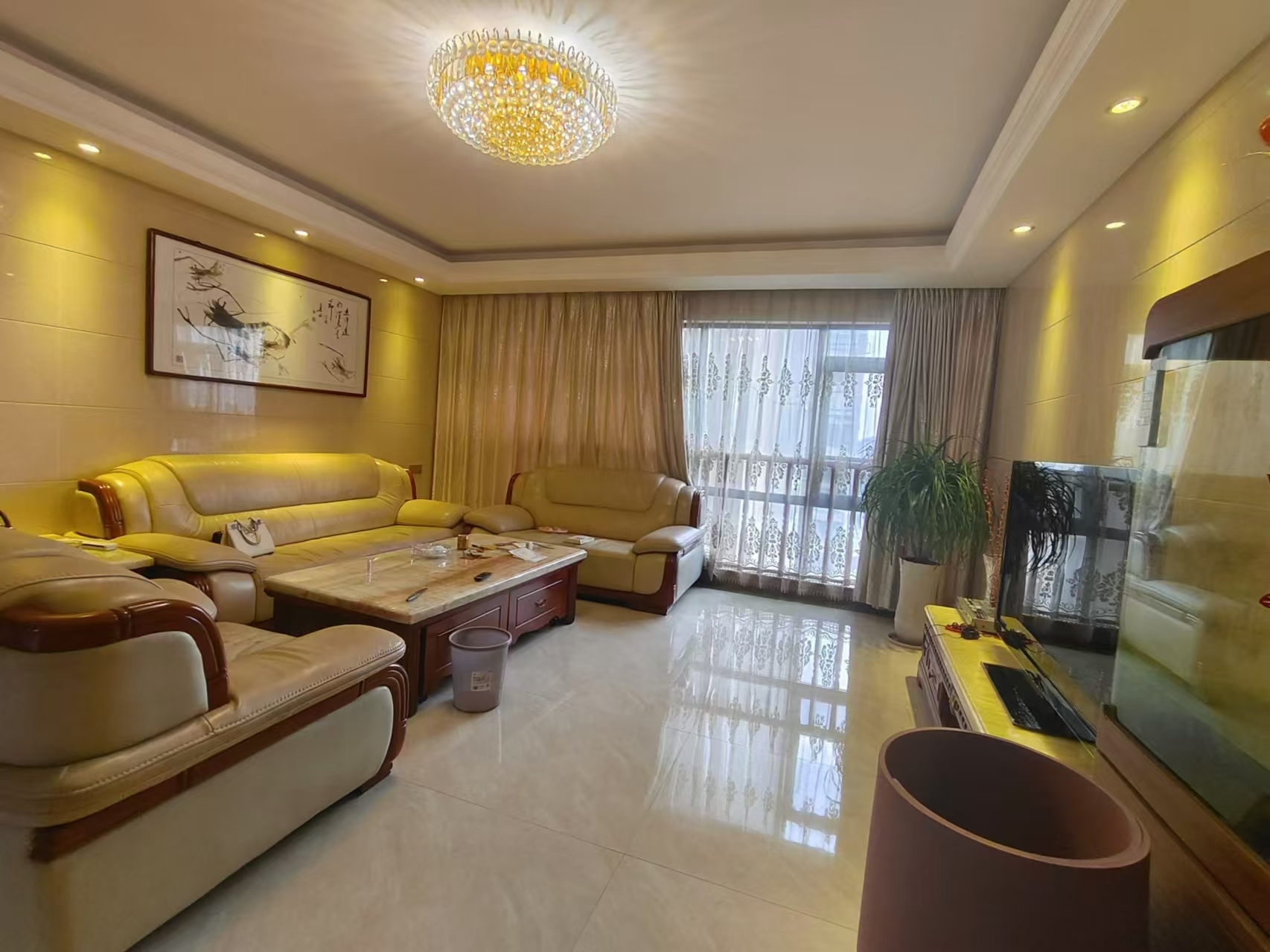 流金岁月-华晨国际 5室2厅2卫 120.0万 流金岁月-华晨国际 5室2厅2卫 120.0万室内图