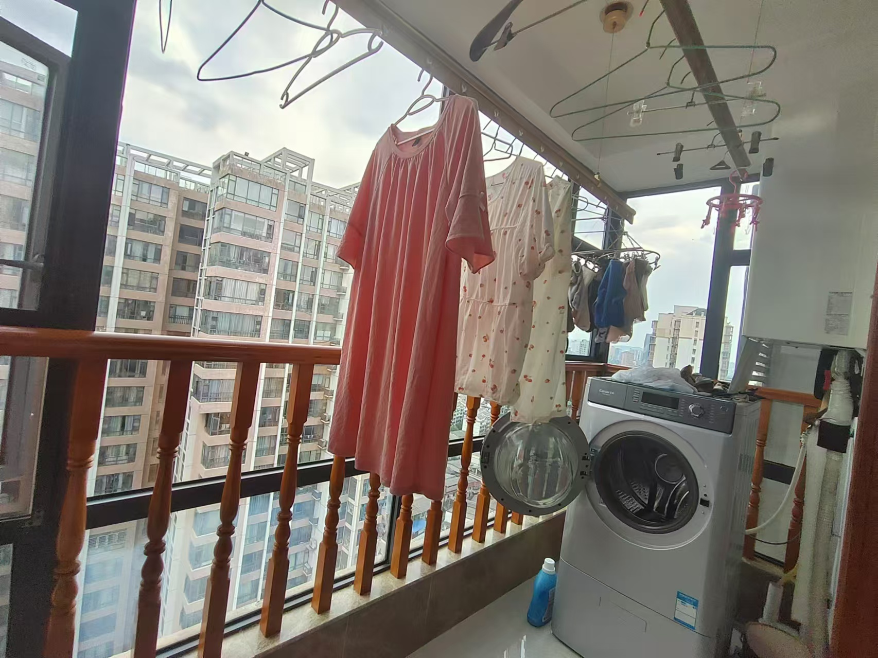 流金岁月-华晨国际 5室2厅2卫 120.0万 流金岁月-华晨国际 5室2厅2卫 120.0万室内图