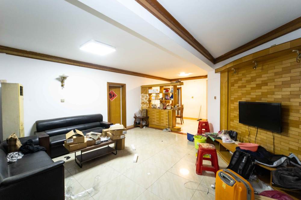 德政园  3室2厅1卫    65.0万