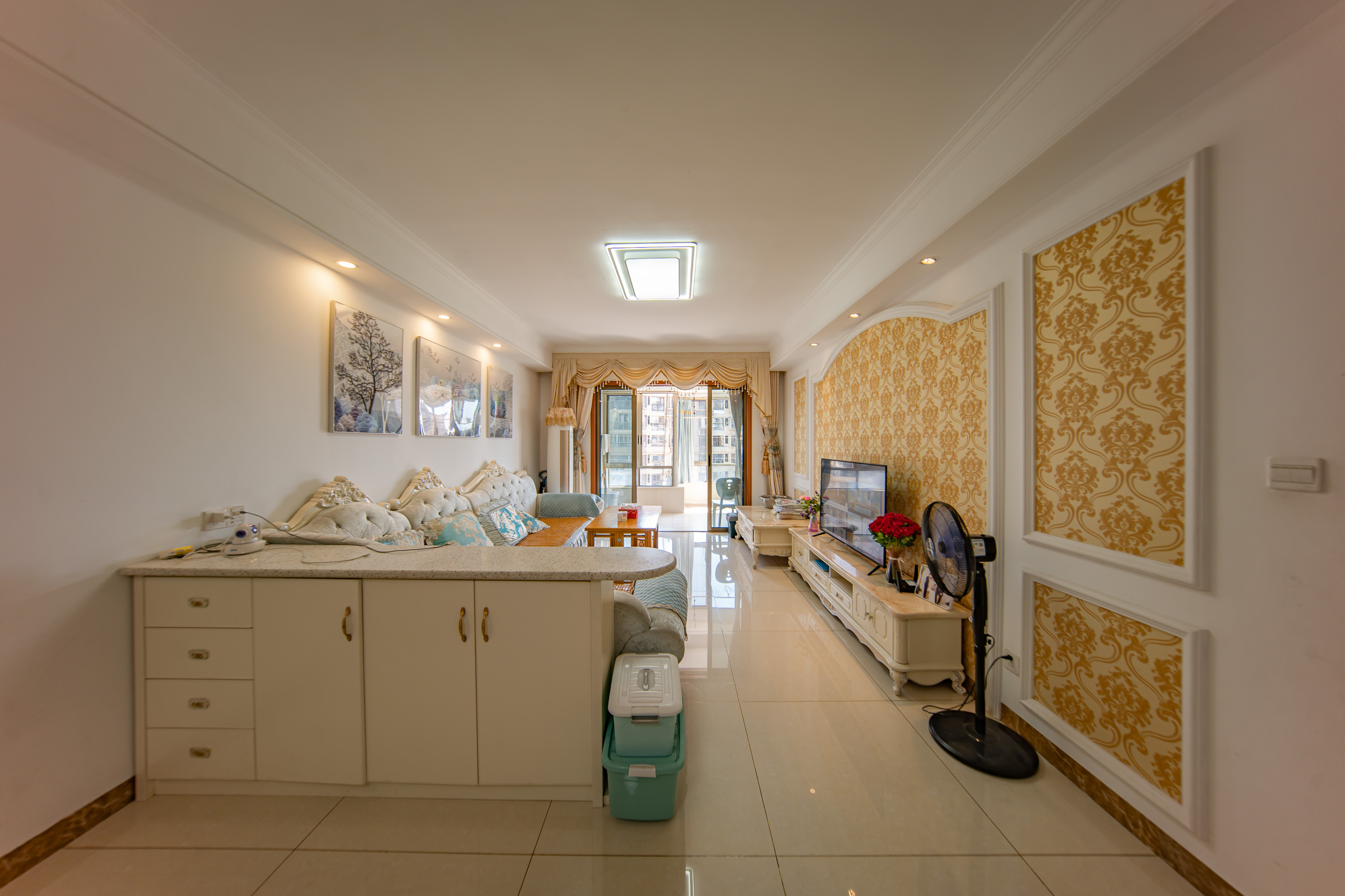 江山帝景哈佛 2室2厅1卫 80.0万 江山帝景哈佛 2室2厅1卫 80.0万客厅