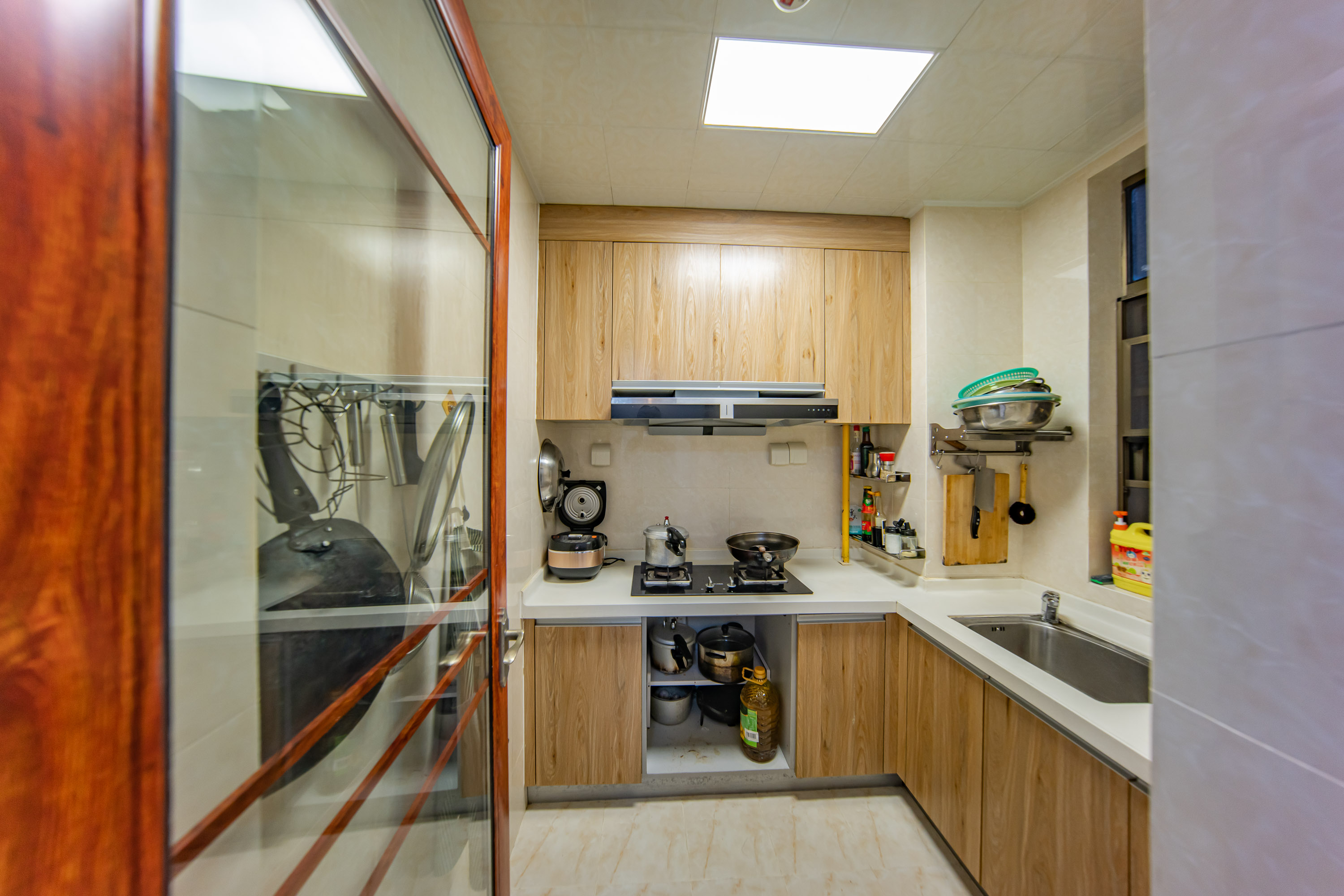 江山帝景哈佛 2室2厅1卫 80.0万 江山帝景哈佛 2室2厅1卫 80.0万厨房