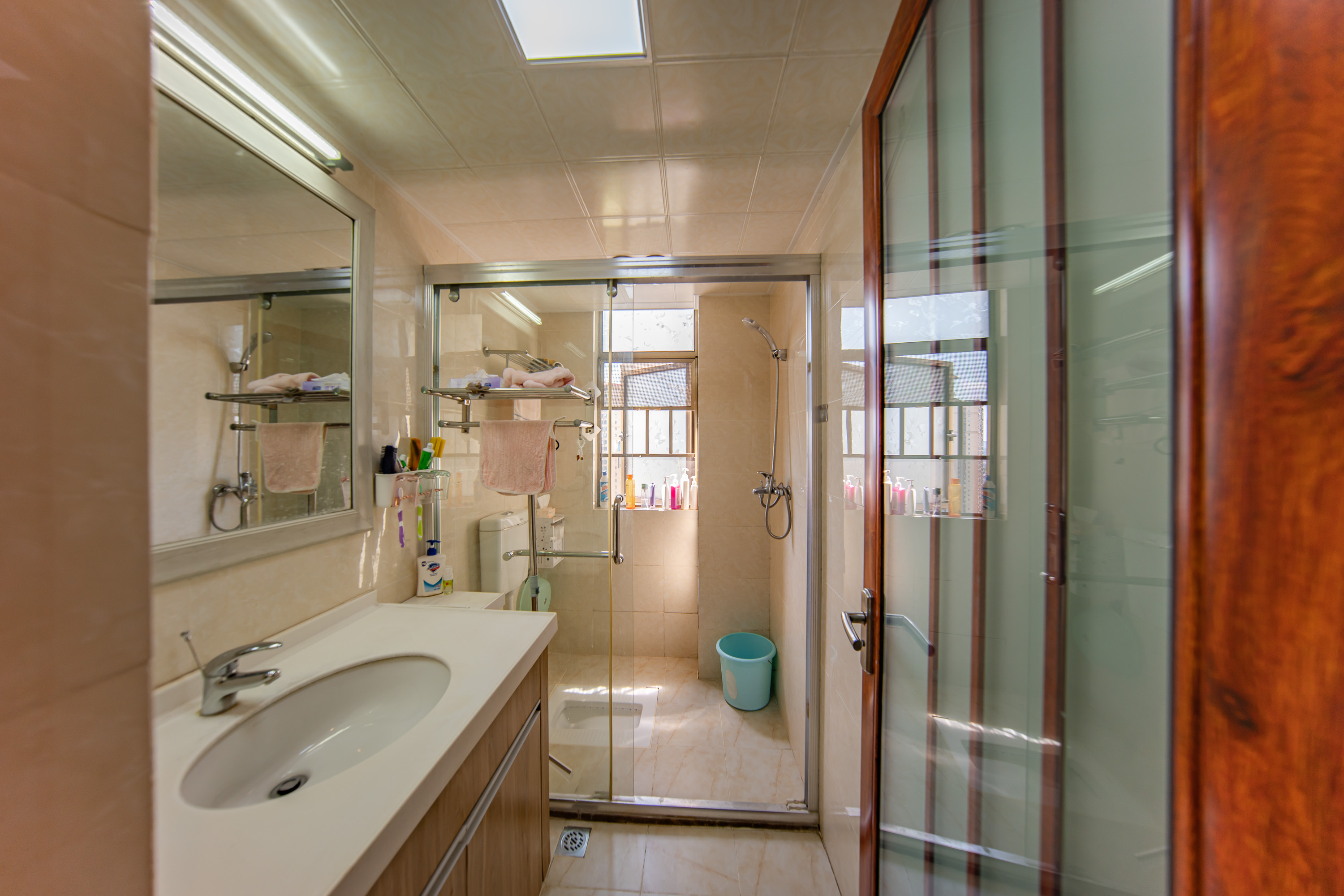 江山帝景哈佛 2室2厅1卫 80.0万 江山帝景哈佛 2室2厅1卫 80.0万卫生间