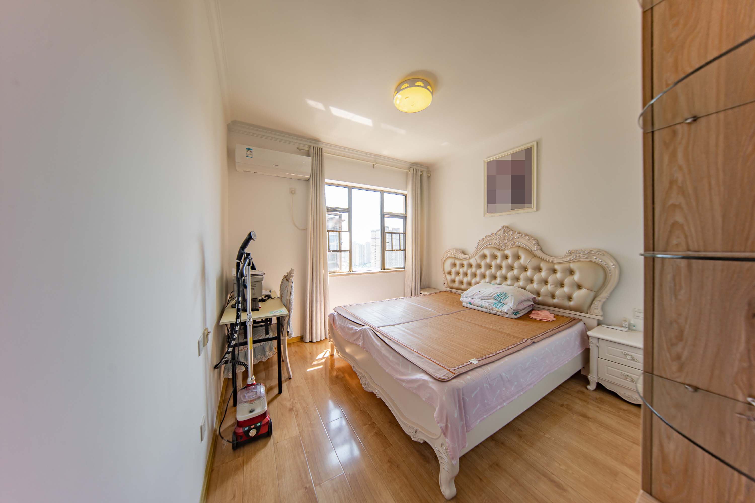 江山帝景哈佛 2室2厅1卫 80.0万 江山帝景哈佛 2室2厅1卫 80.0万卧室