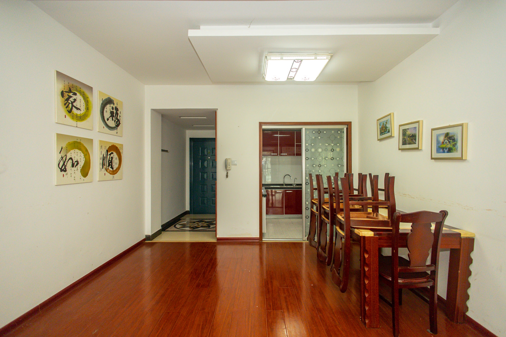 尚都花园城 2室2厅1卫 42.8万 尚都花园城 2室2厅1卫 42.8万其他