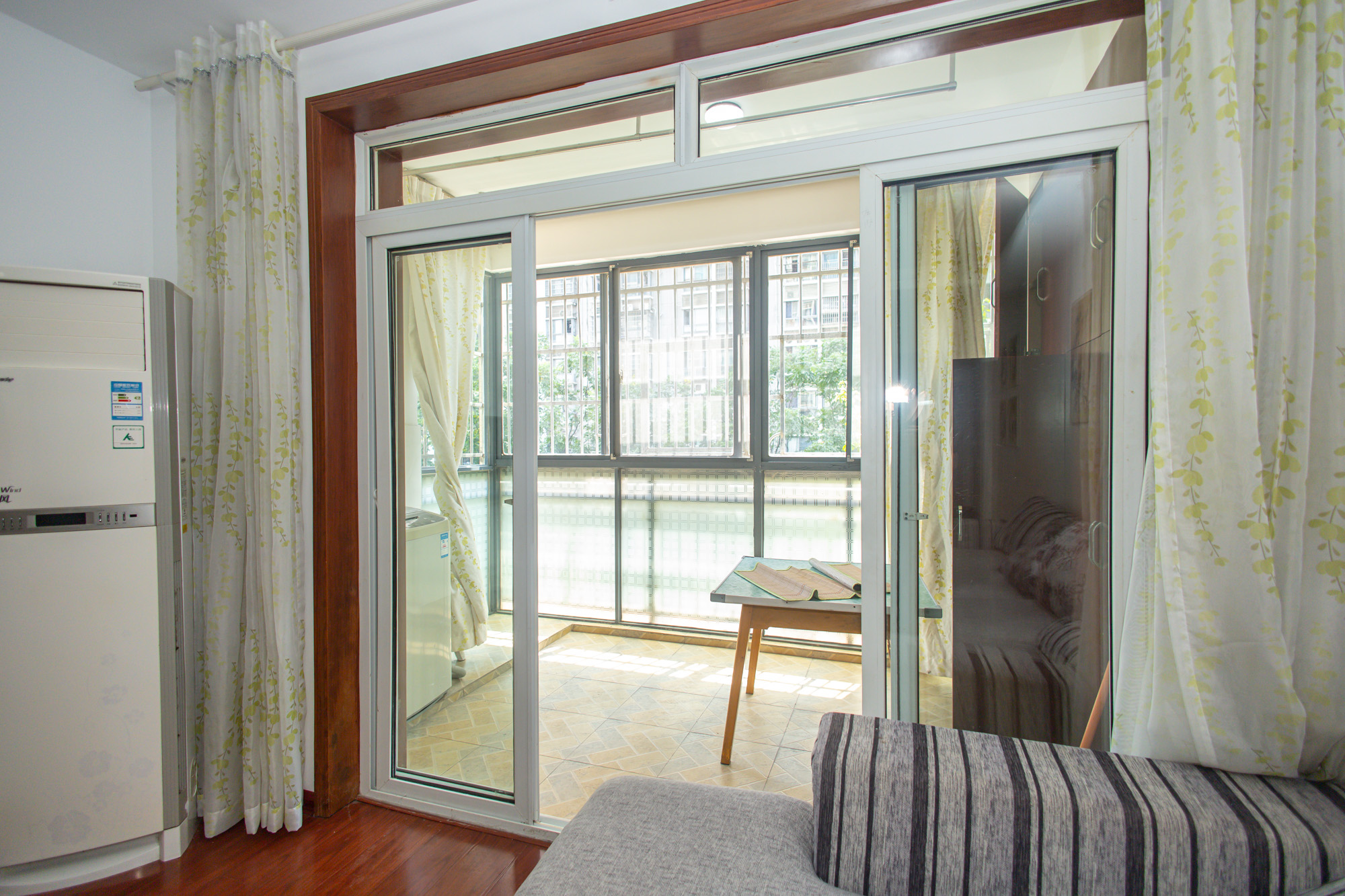 尚都花园城 2室2厅1卫 42.8万 尚都花园城 2室2厅1卫 42.8万阳台