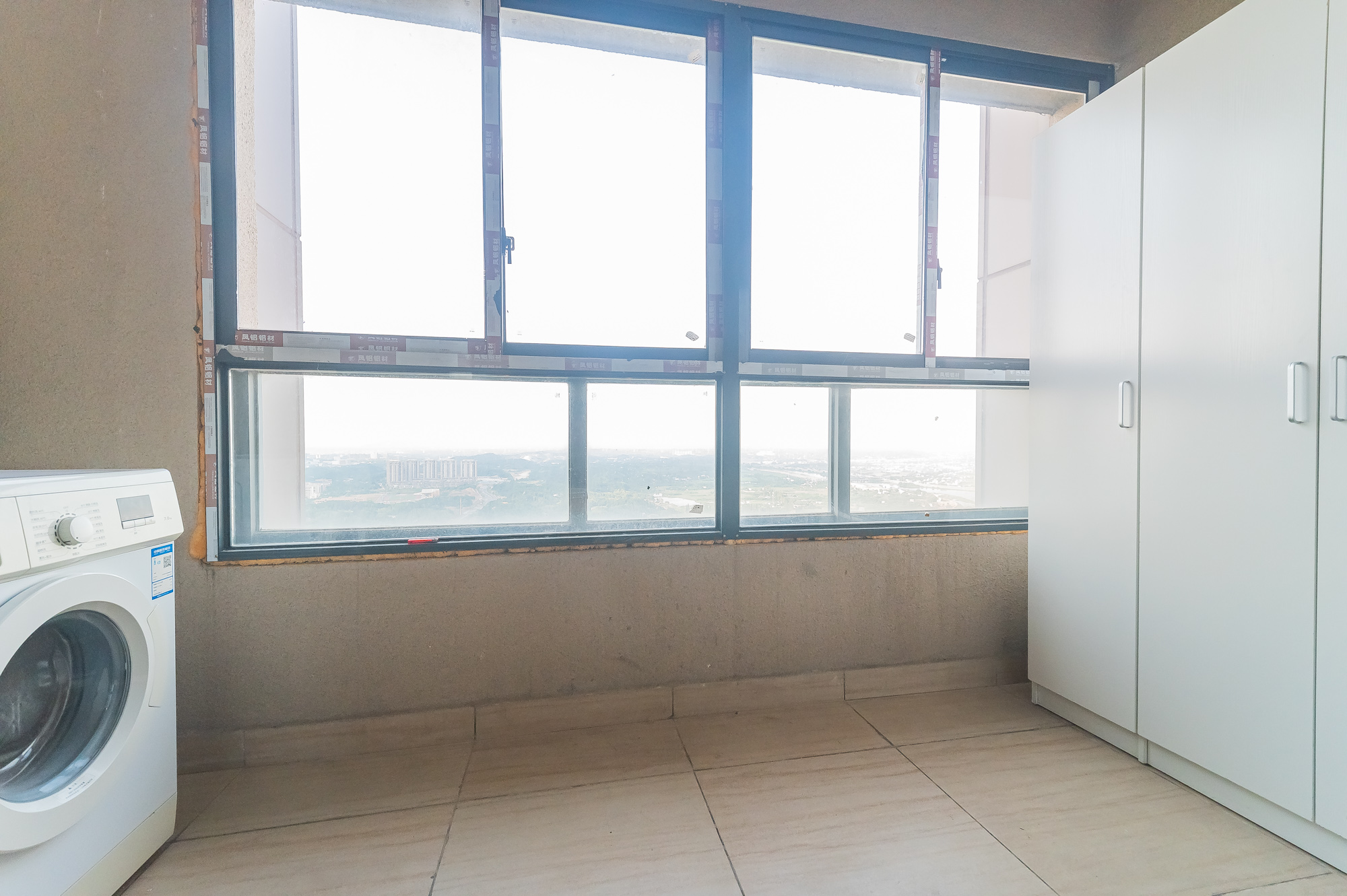 碧桂园威尼斯城 1室1厅1卫 40.8万 碧桂园威尼斯城 1室1厅1卫 40.8万阳台