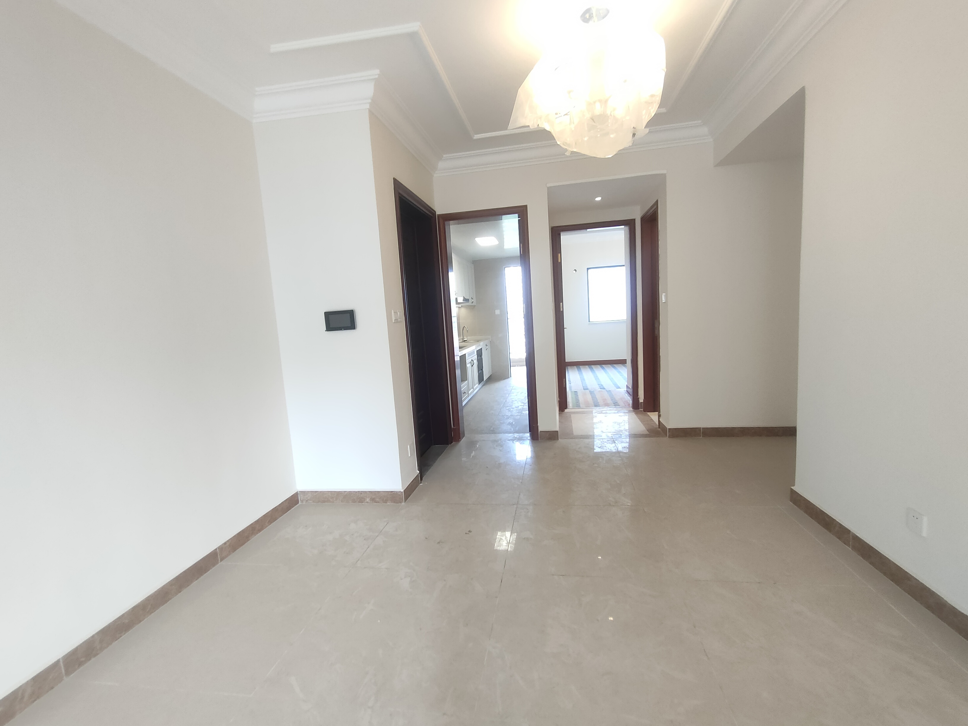 恒大华府 3室2厅2卫 73.8万 恒大华府 3室2厅2卫 73.8万室内图