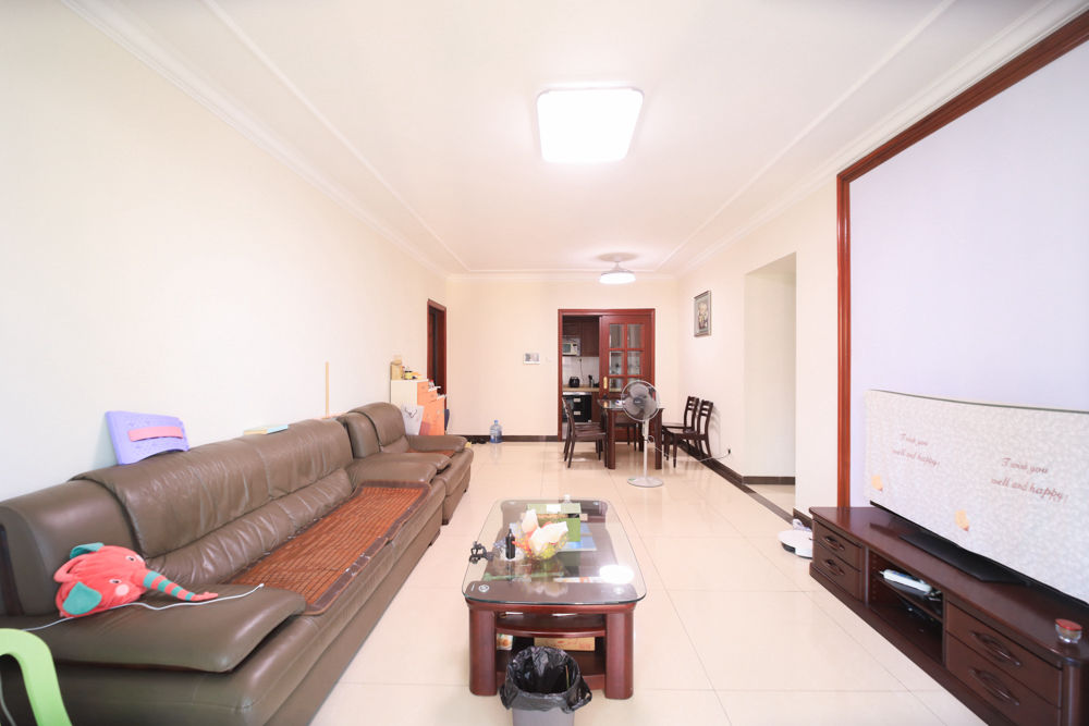 恒大城  3室2厅1卫    76.0万 恒大城  3室2厅1卫    76.0万客厅