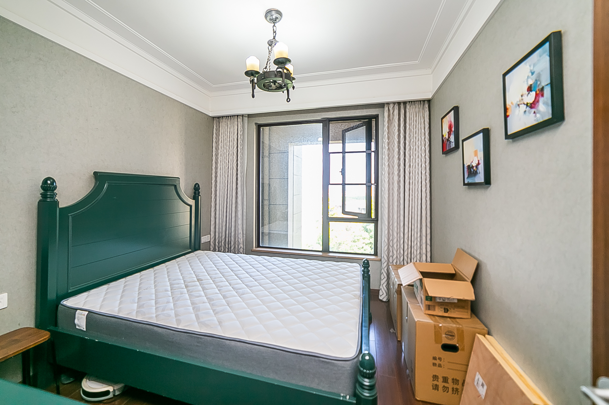 万科紫台 3室2厅2卫 268.0万 万科紫台 3室2厅2卫 268.0万卧室