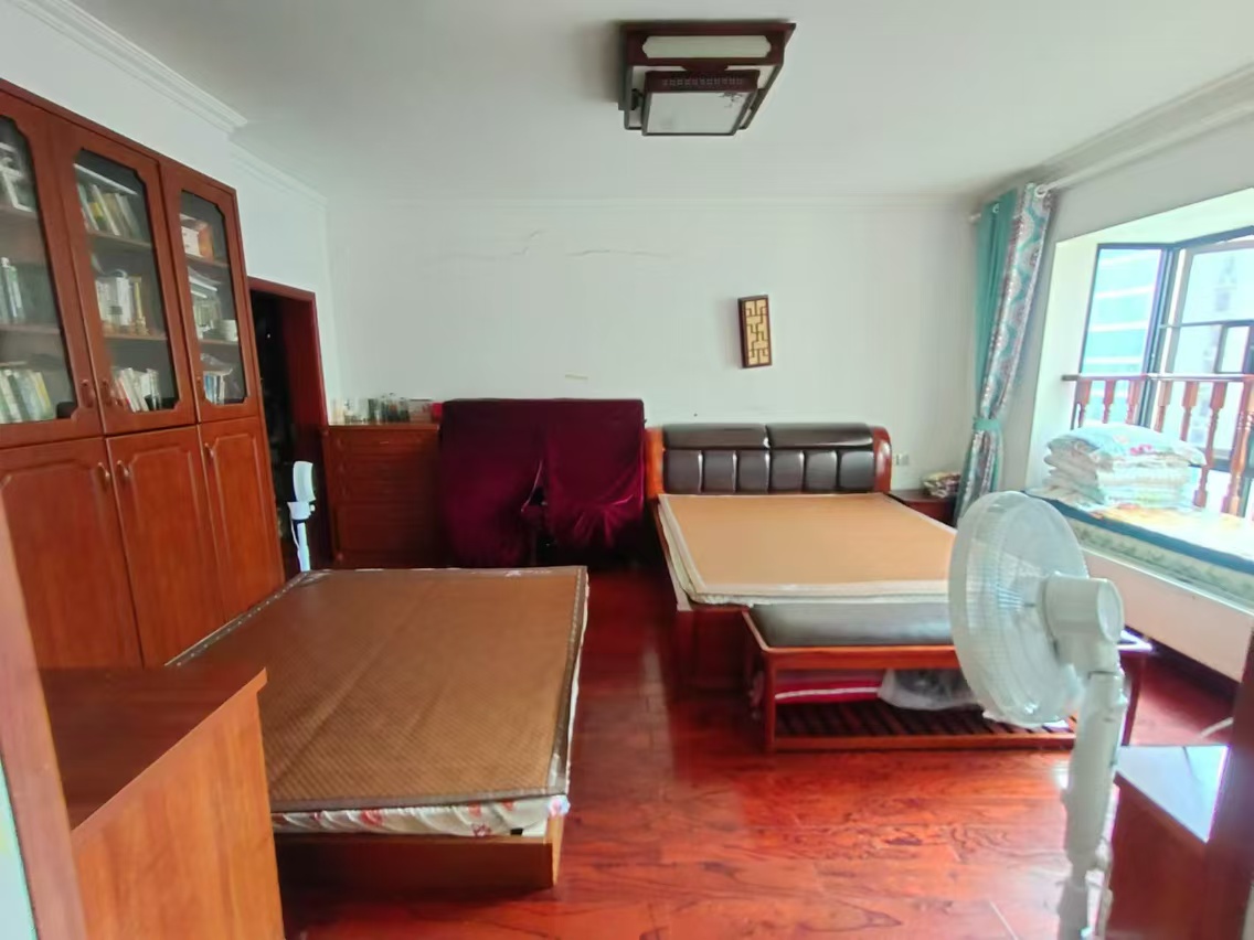 龙腾国际 0室0厅0卫 100.0万 龙腾国际 0室0厅0卫 100.0万室内图