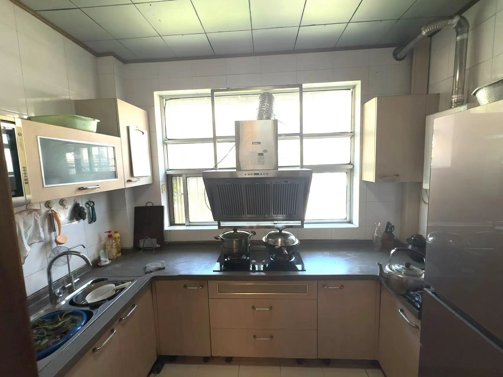 天台小区 3室2厅2卫 43.8万 天台小区 3室2厅2卫 43.8万室内图