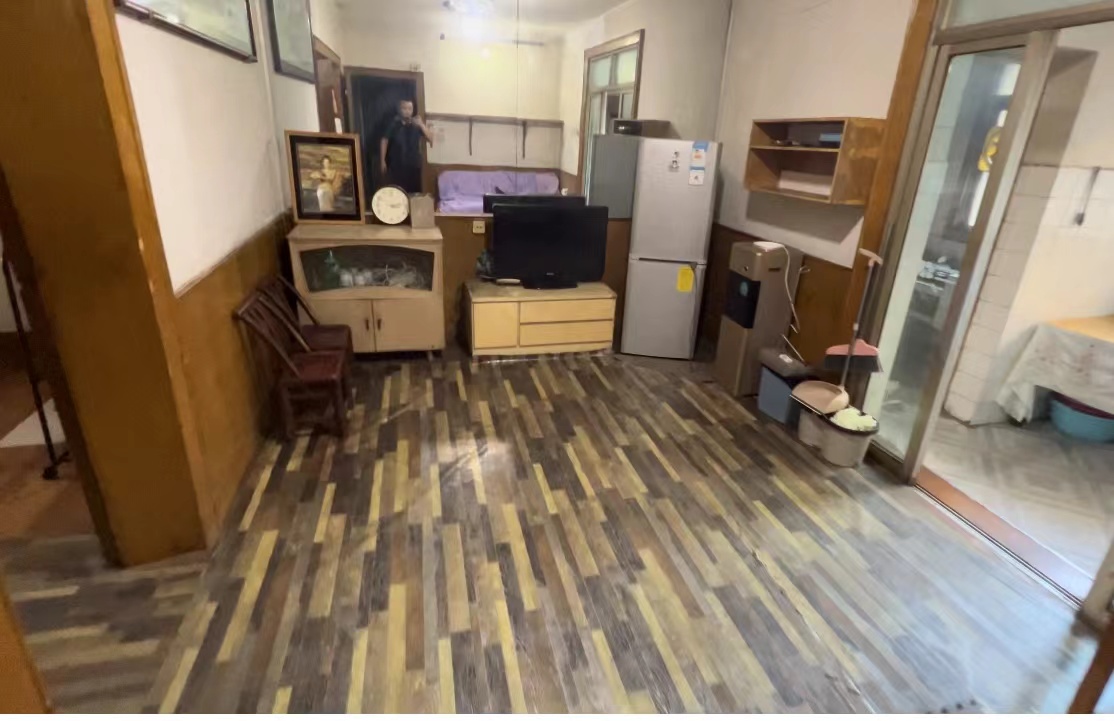 操坪社区  2室2厅1卫    22.0万 操坪社区  2室2厅1卫    22.0万