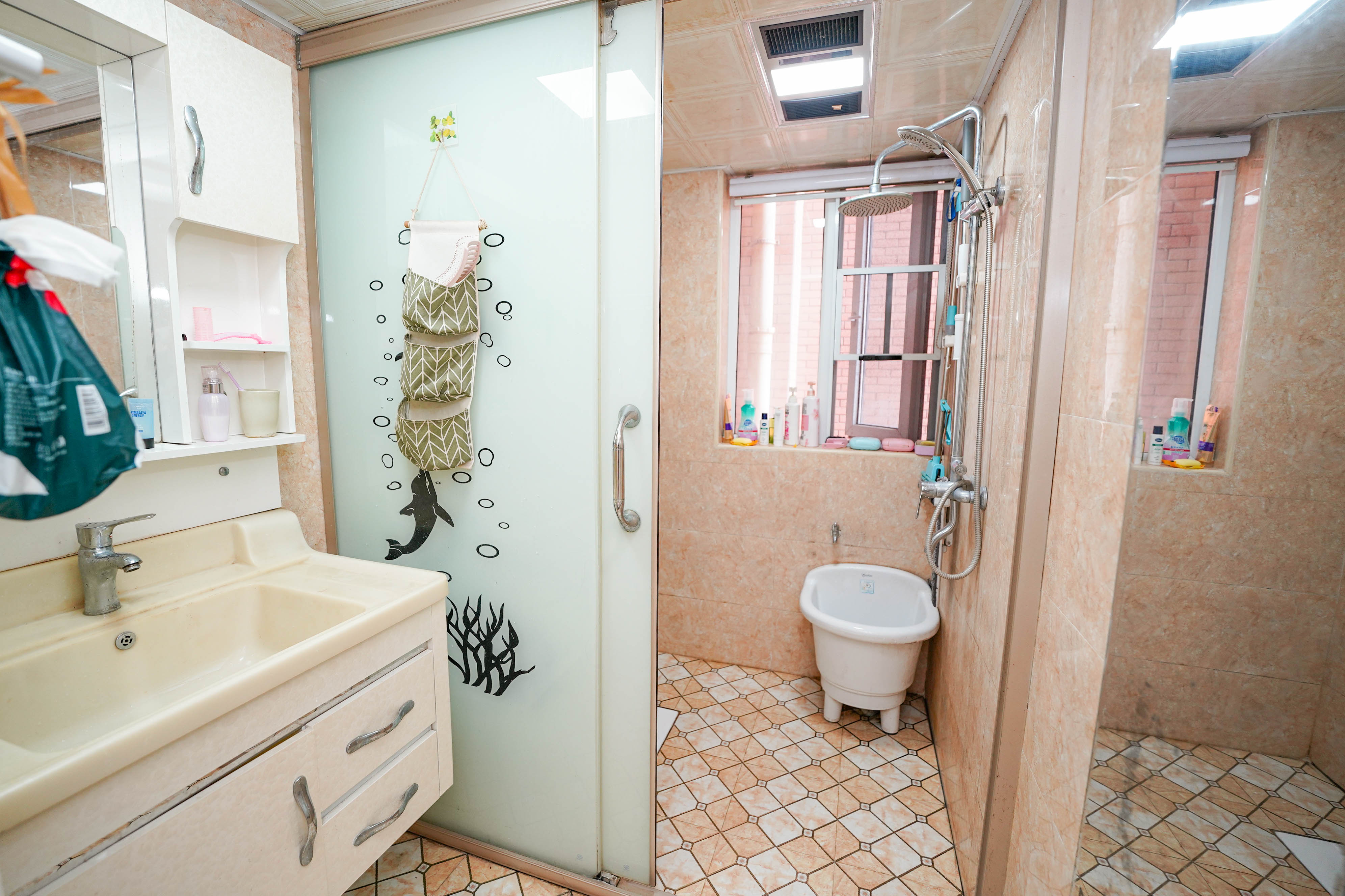 丽发新城  2室2厅1卫    59.8万其他