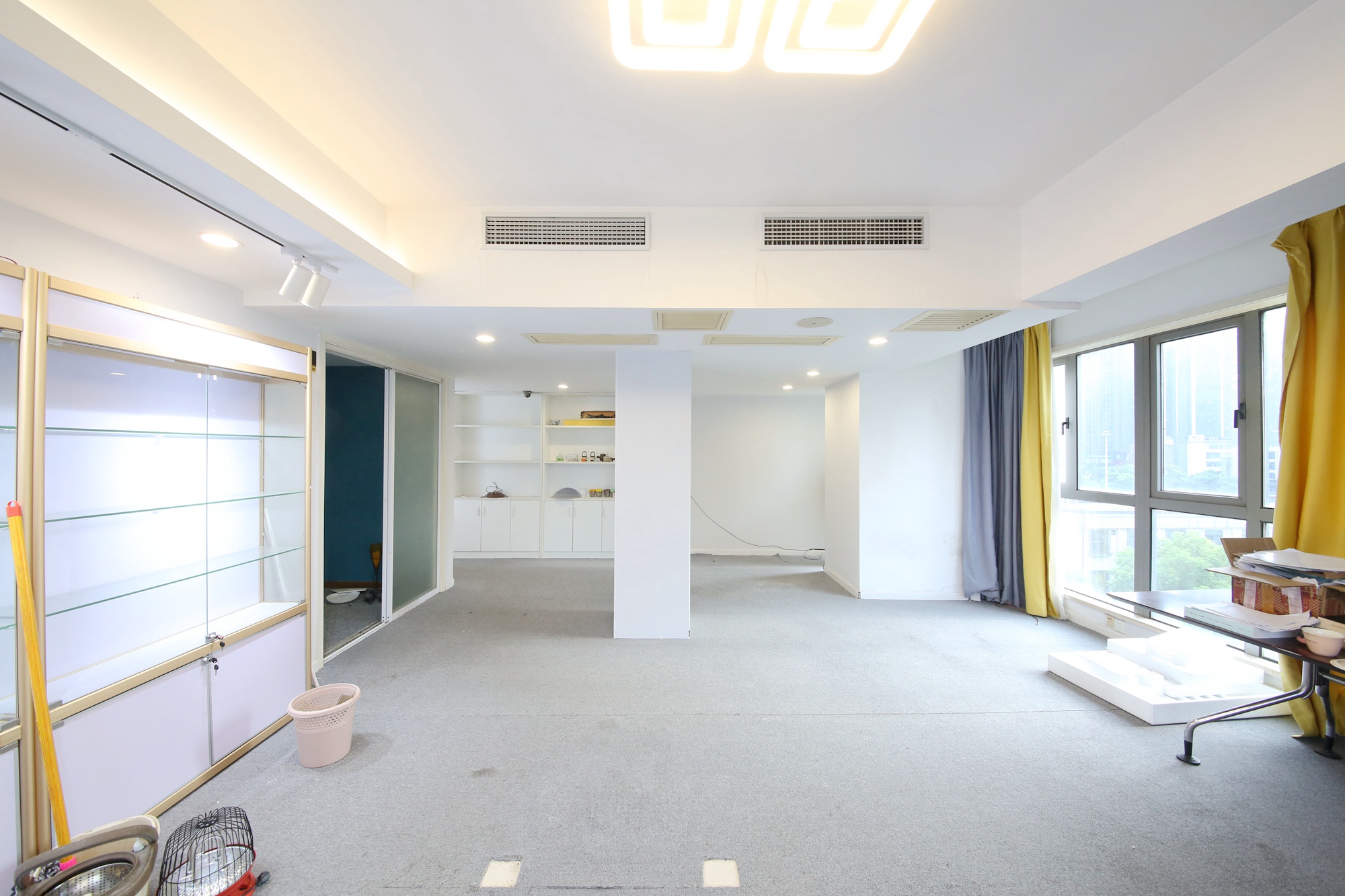 金烨融府  1室1厅1卫   80.00万客厅