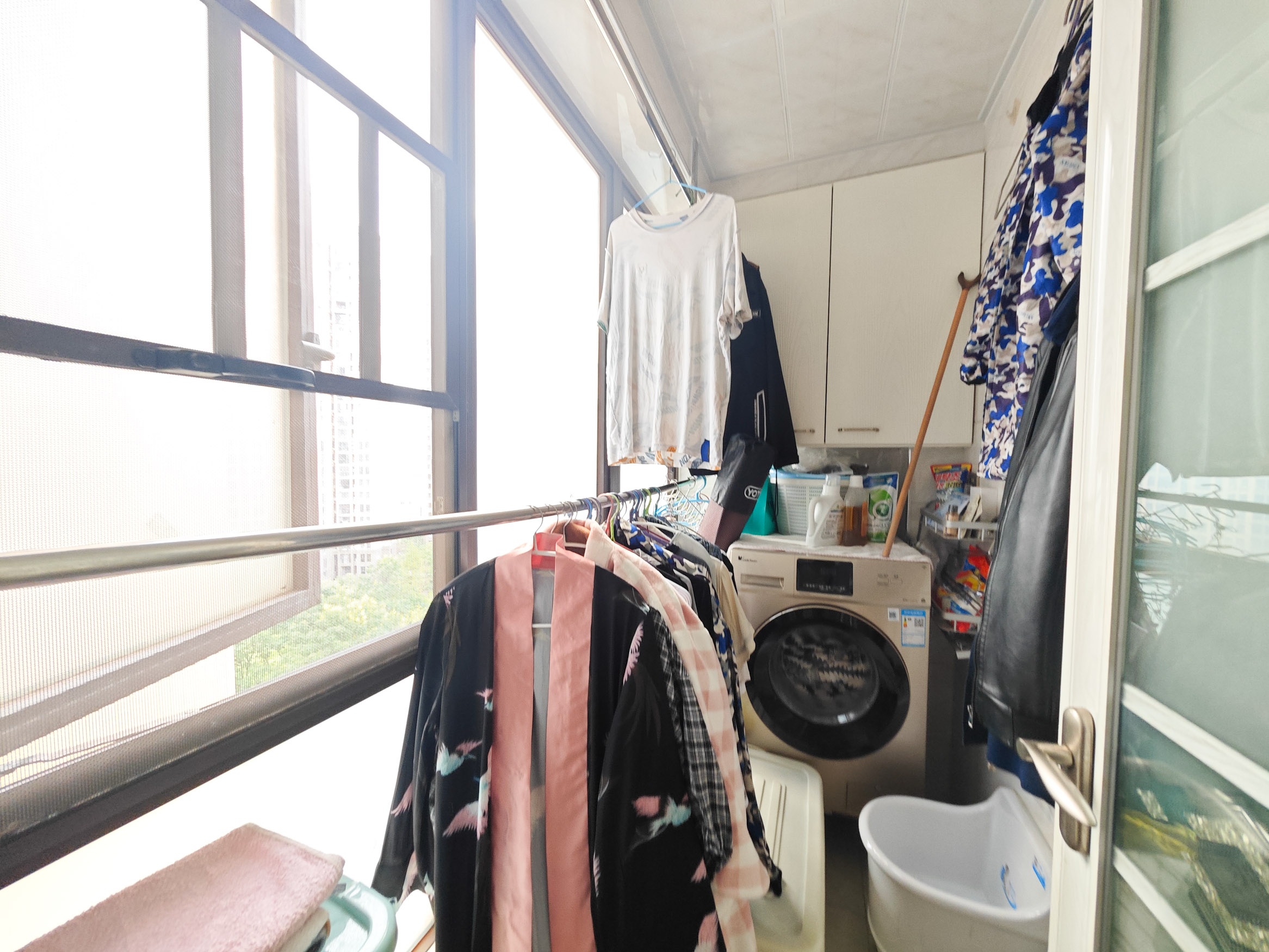 欧莱雅郡  3室2厅1卫   86.00万其他