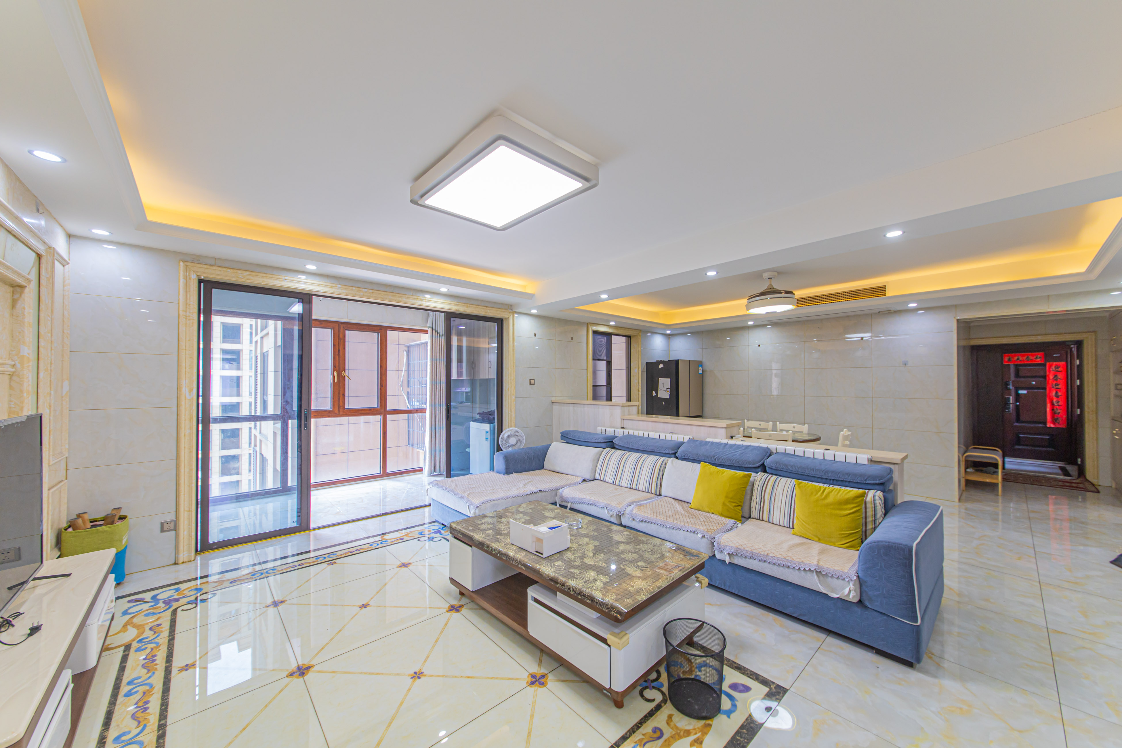 鑫远悦城(鑫远悦时代)  4室2厅2卫    148.0万 鑫远悦城(鑫远悦时代)  4室2厅2卫    148.0万客厅