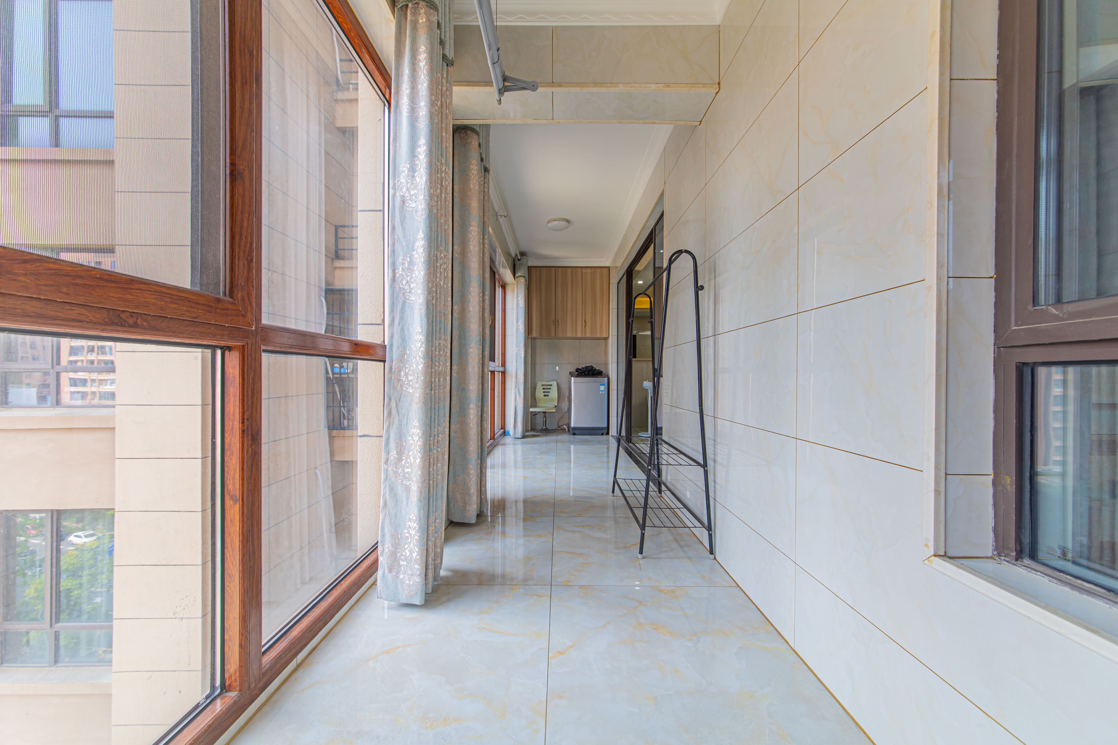 鑫远悦城(鑫远悦时代)  4室2厅2卫    148.0万 鑫远悦城(鑫远悦时代)  4室2厅2卫    148.0万阳台