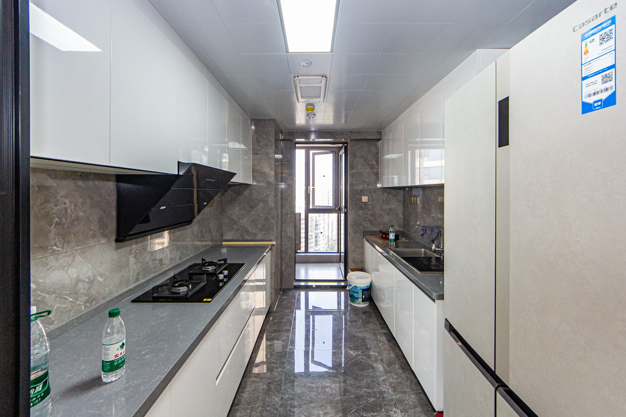 北辰瀚江府 4室2厅2卫 455.0万 北辰瀚江府 4室2厅2卫 455.0万厨房