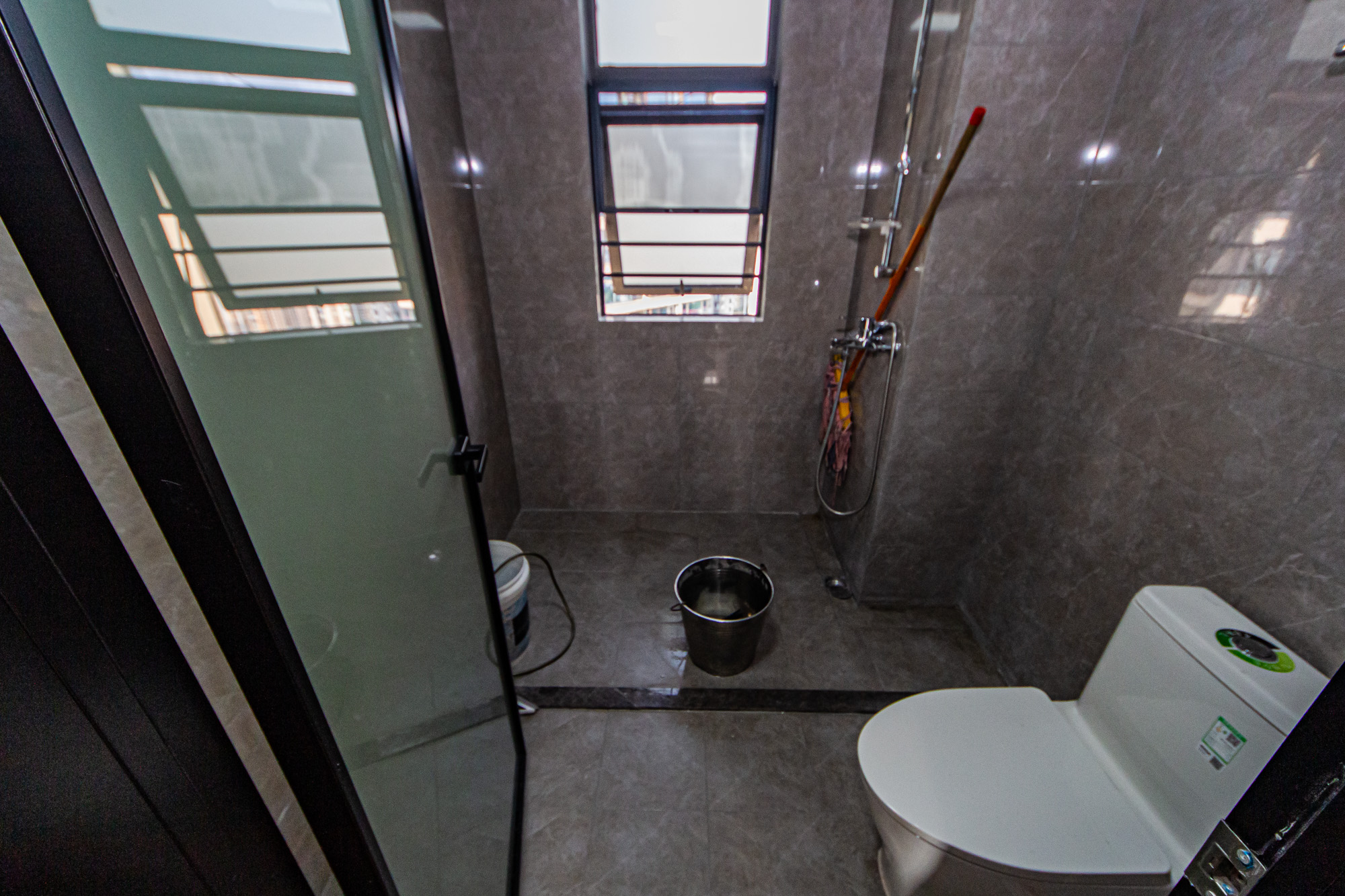 北辰瀚江府 4室2厅2卫 455.0万 北辰瀚江府 4室2厅2卫 455.0万卫生间