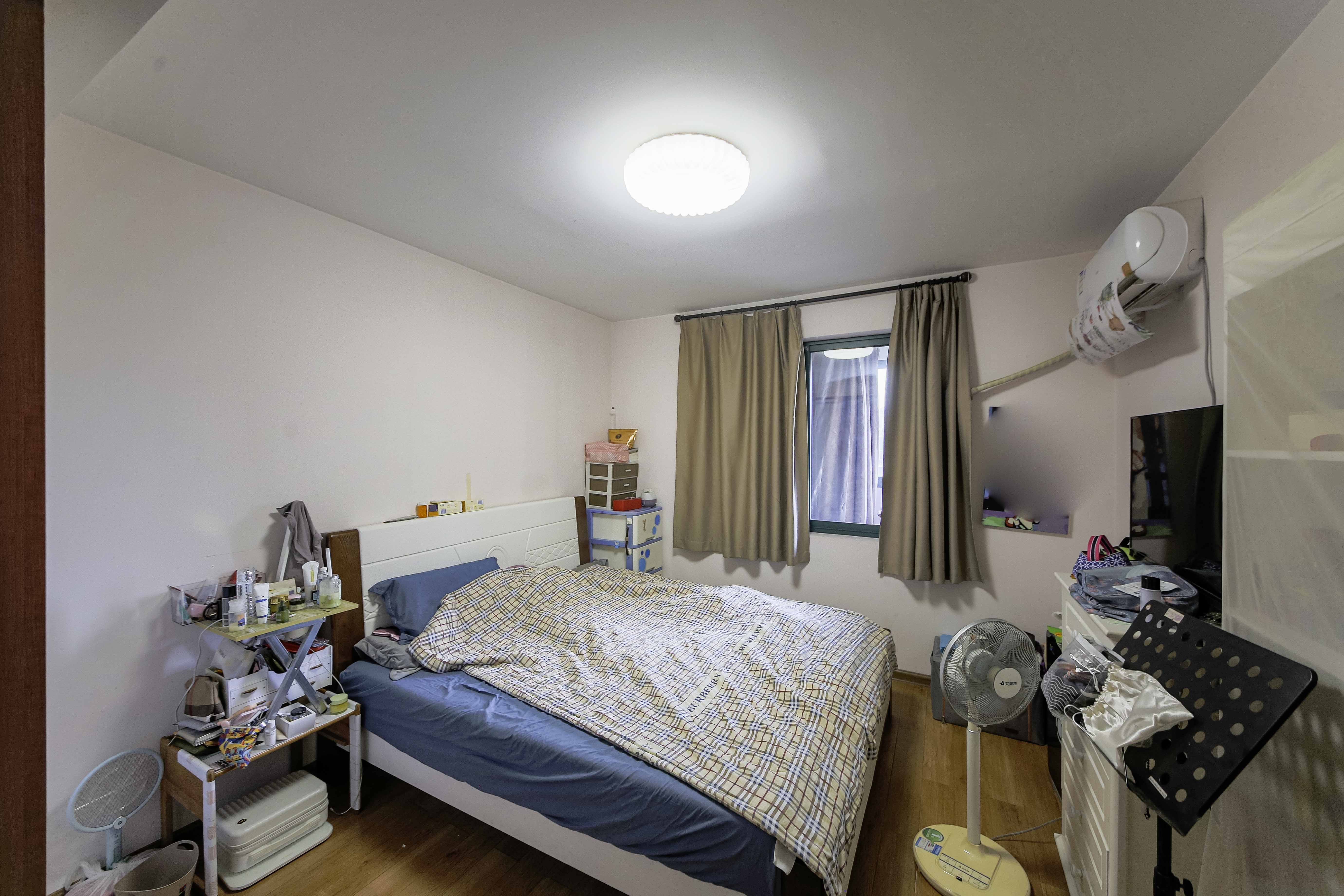 富景园 3室2厅2卫 118.0万 富景园 3室2厅2卫 118.0万卧室