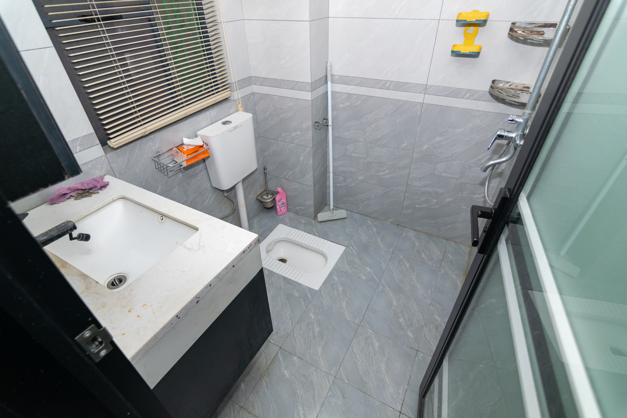 澳海谷山府 4室2厅2卫 132.0万 澳海谷山府 4室2厅2卫 132.0万卫生间