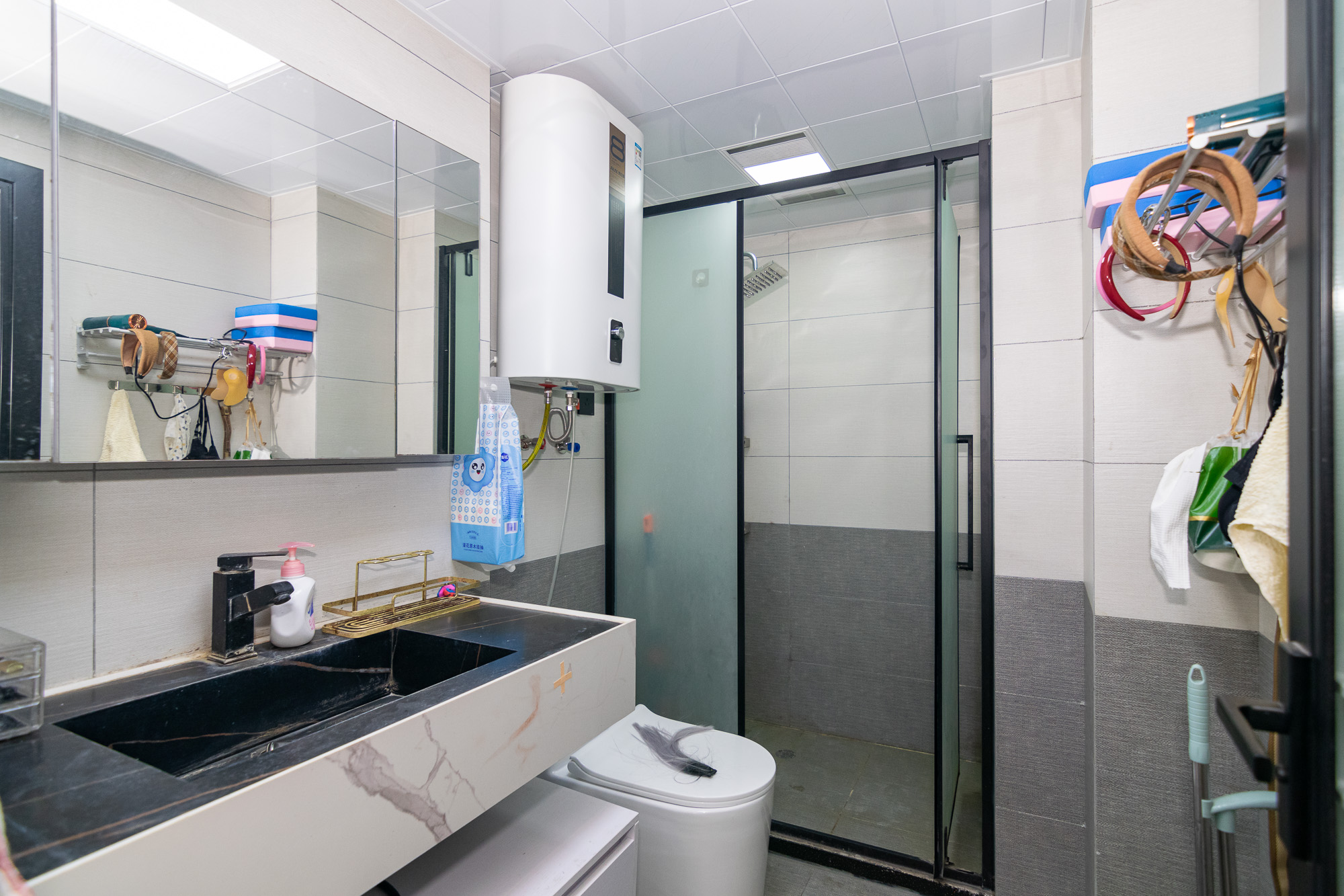 澳海谷山府 4室2厅2卫 132.0万 澳海谷山府 4室2厅2卫 132.0万卫生间