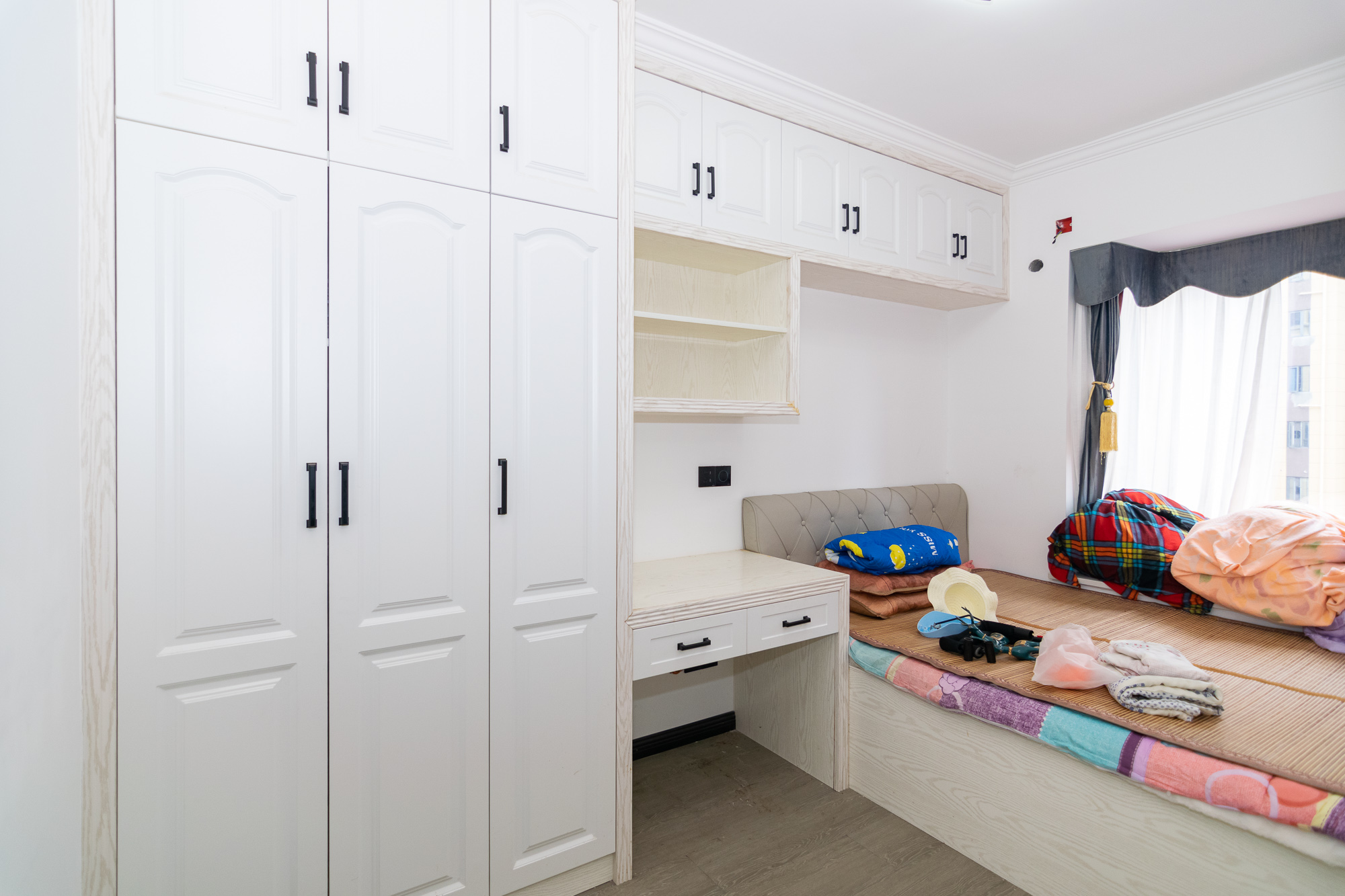 澳海谷山府 4室2厅2卫 132.0万 澳海谷山府 4室2厅2卫 132.0万卧室