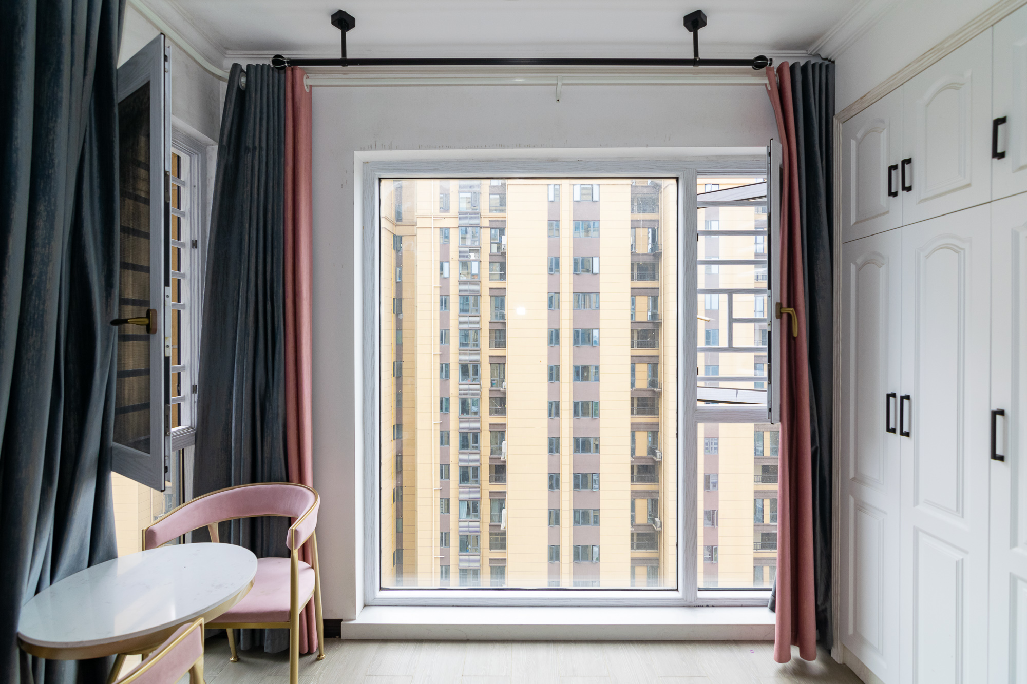 澳海谷山府 4室2厅2卫 132.0万 澳海谷山府 4室2厅2卫 132.0万阳台