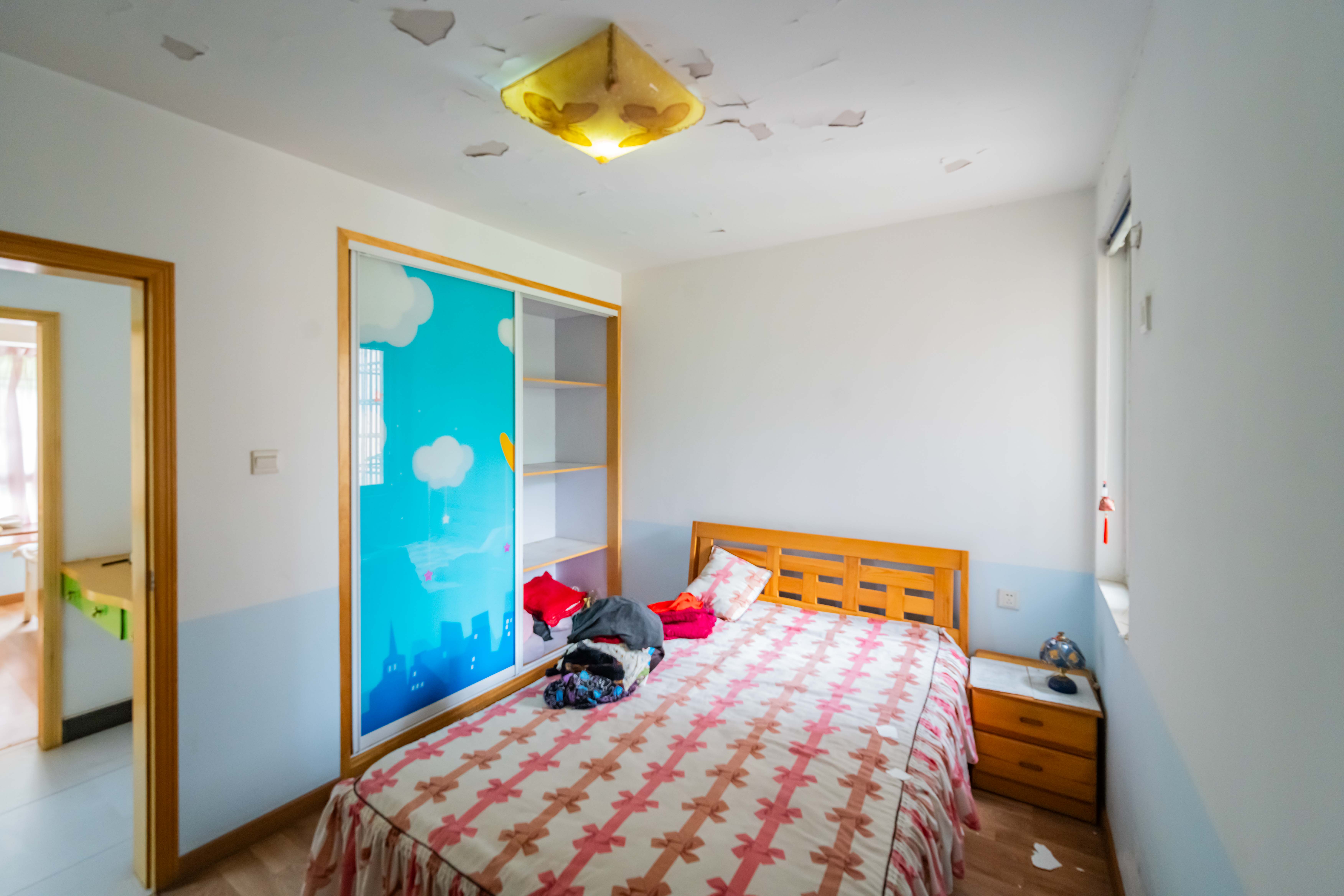 龙吉湾小区(龙瑞尚苑) 3室2厅2卫 49.8万 龙吉湾小区(龙瑞尚苑) 3室2厅2卫 49.8万卧室