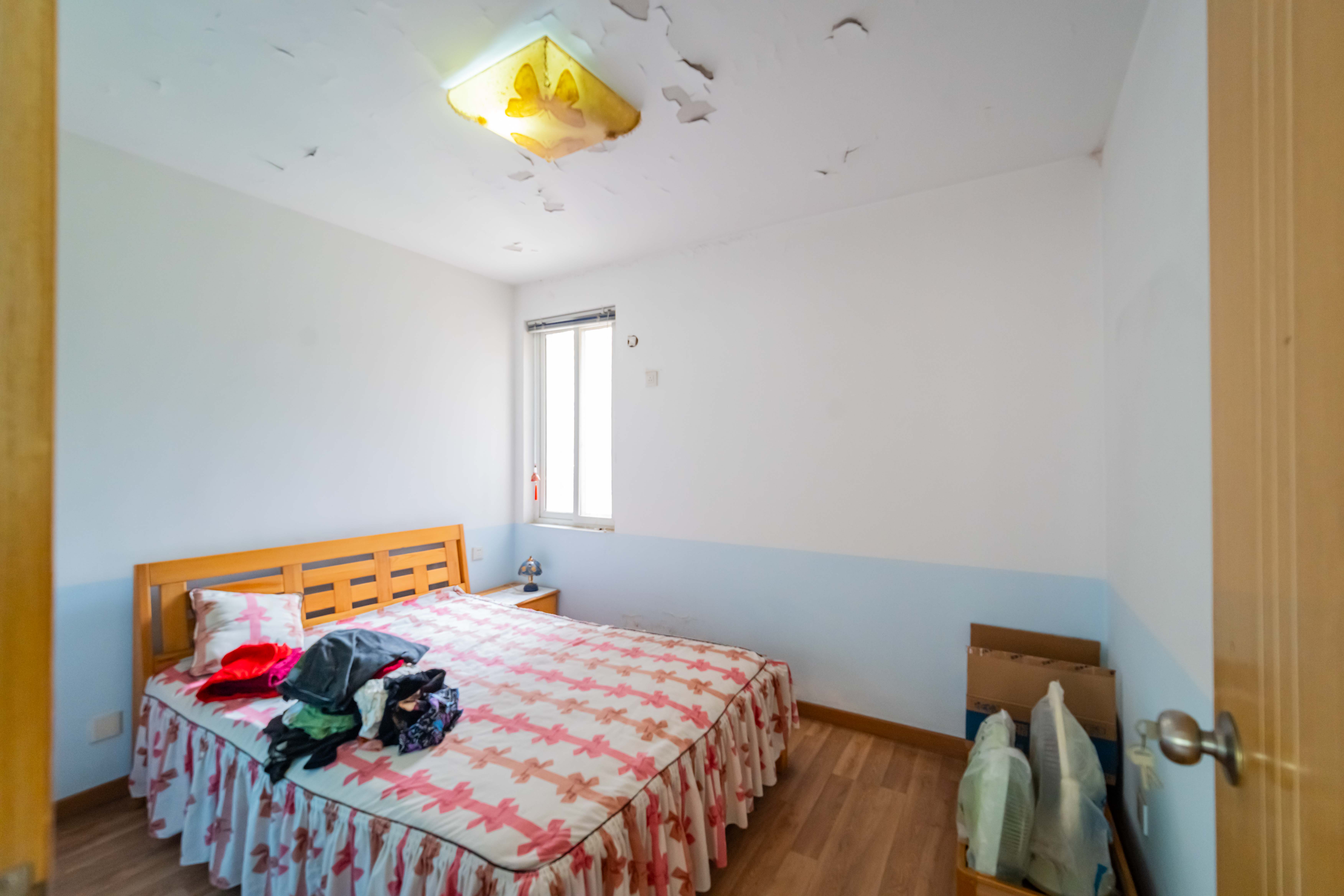 龙吉湾小区(龙瑞尚苑) 3室2厅2卫 49.8万 龙吉湾小区(龙瑞尚苑) 3室2厅2卫 49.8万卧室