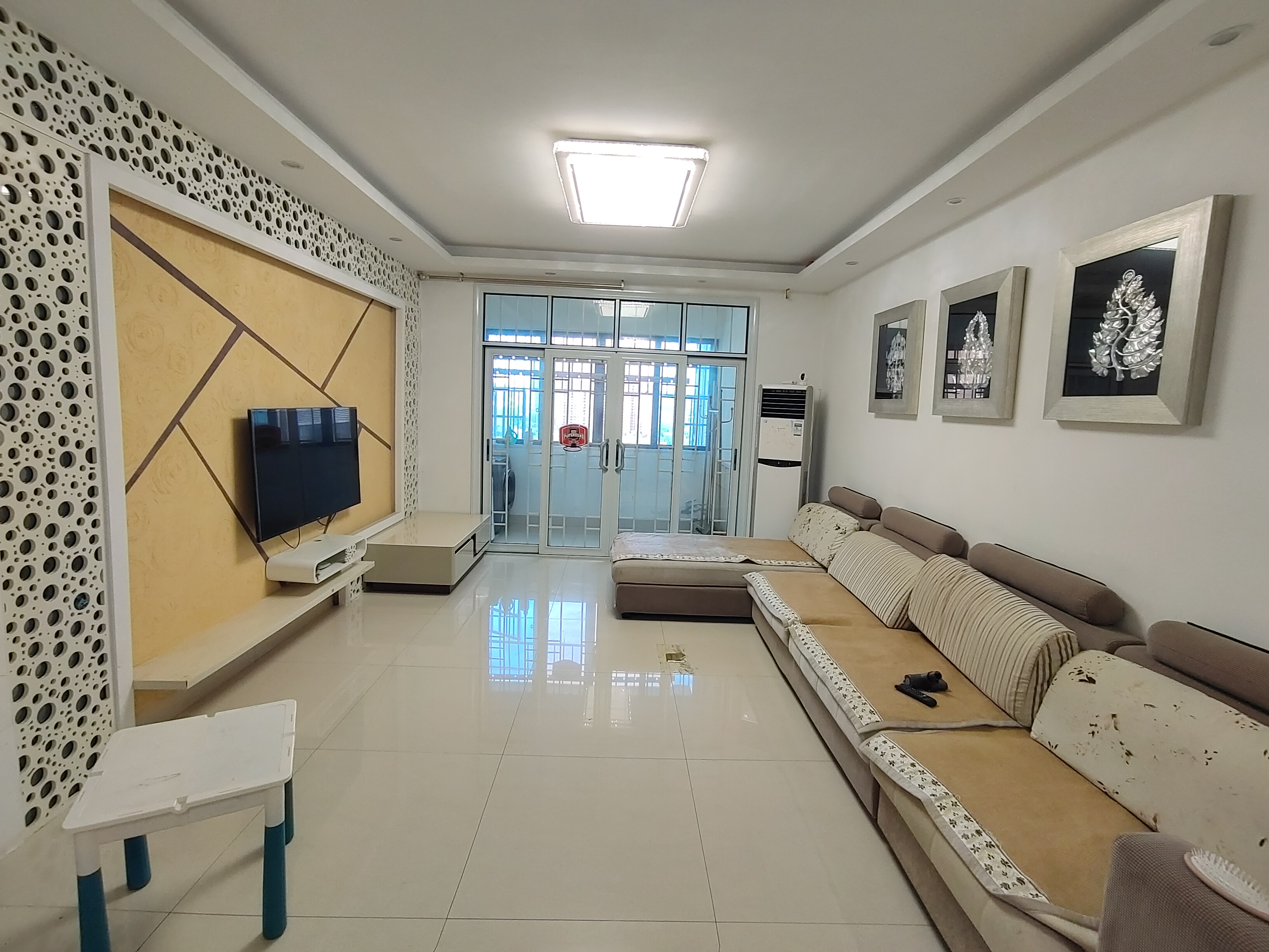 荷塘嘉苑 3室2厅2卫 45.8万 荷塘嘉苑 3室2厅2卫 45.8万室内图