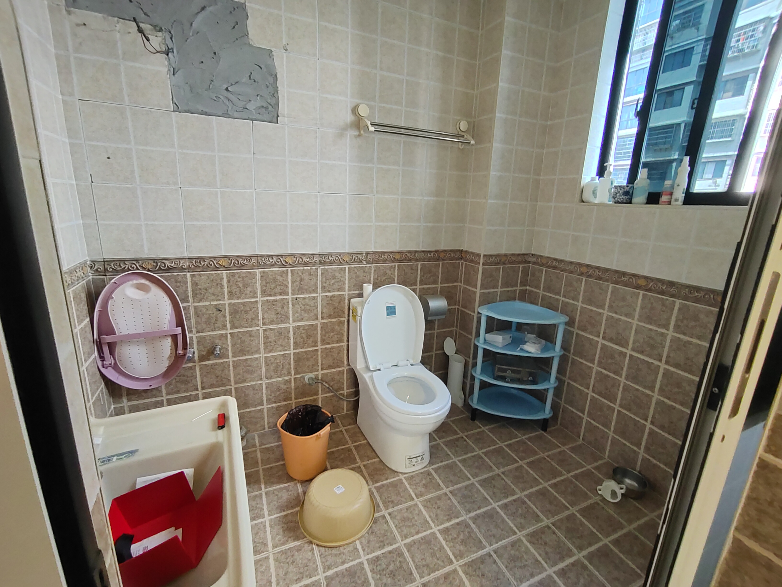 荷塘嘉苑 3室2厅2卫 45.8万 荷塘嘉苑 3室2厅2卫 45.8万室内图