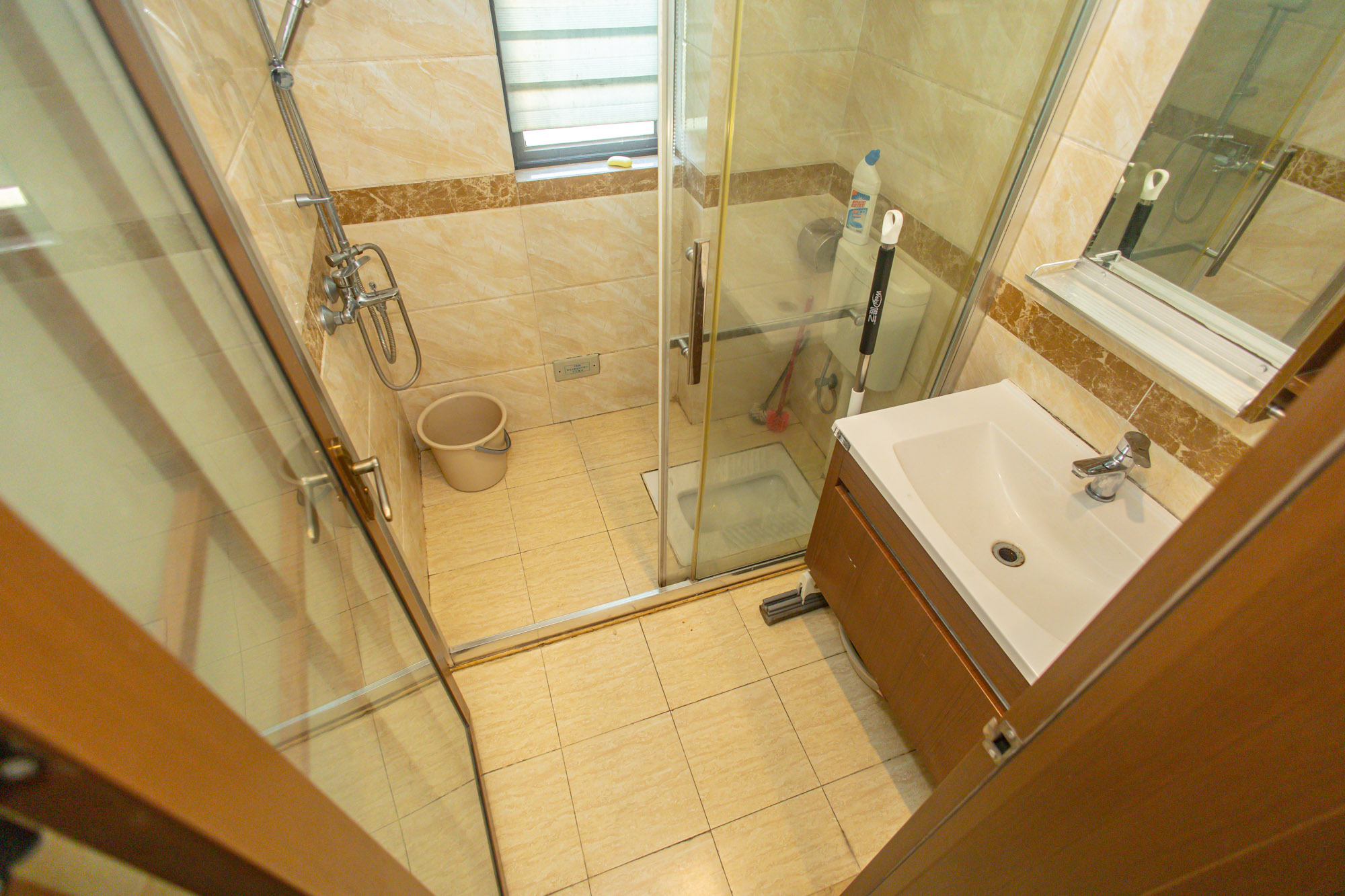 旺德府恺悦国际 3室2厅2卫 69.8万 旺德府恺悦国际 3室2厅2卫 69.8万卫生间