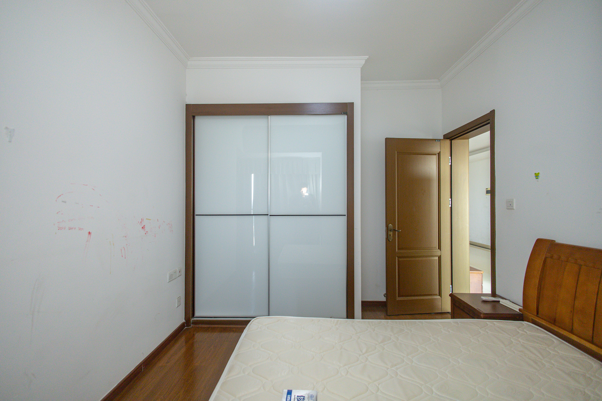 旺德府恺悦国际 3室2厅2卫 69.8万 旺德府恺悦国际 3室2厅2卫 69.8万卧室