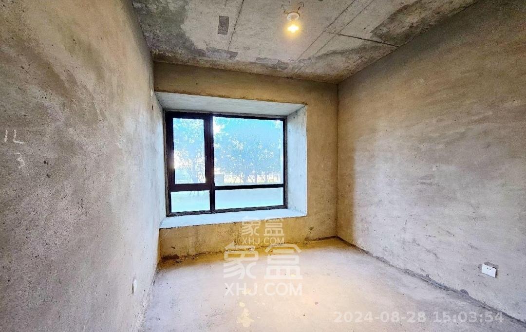 明昇壹城（明昇时代广场）二期  4室2厅2卫   2000.00元/月室内图