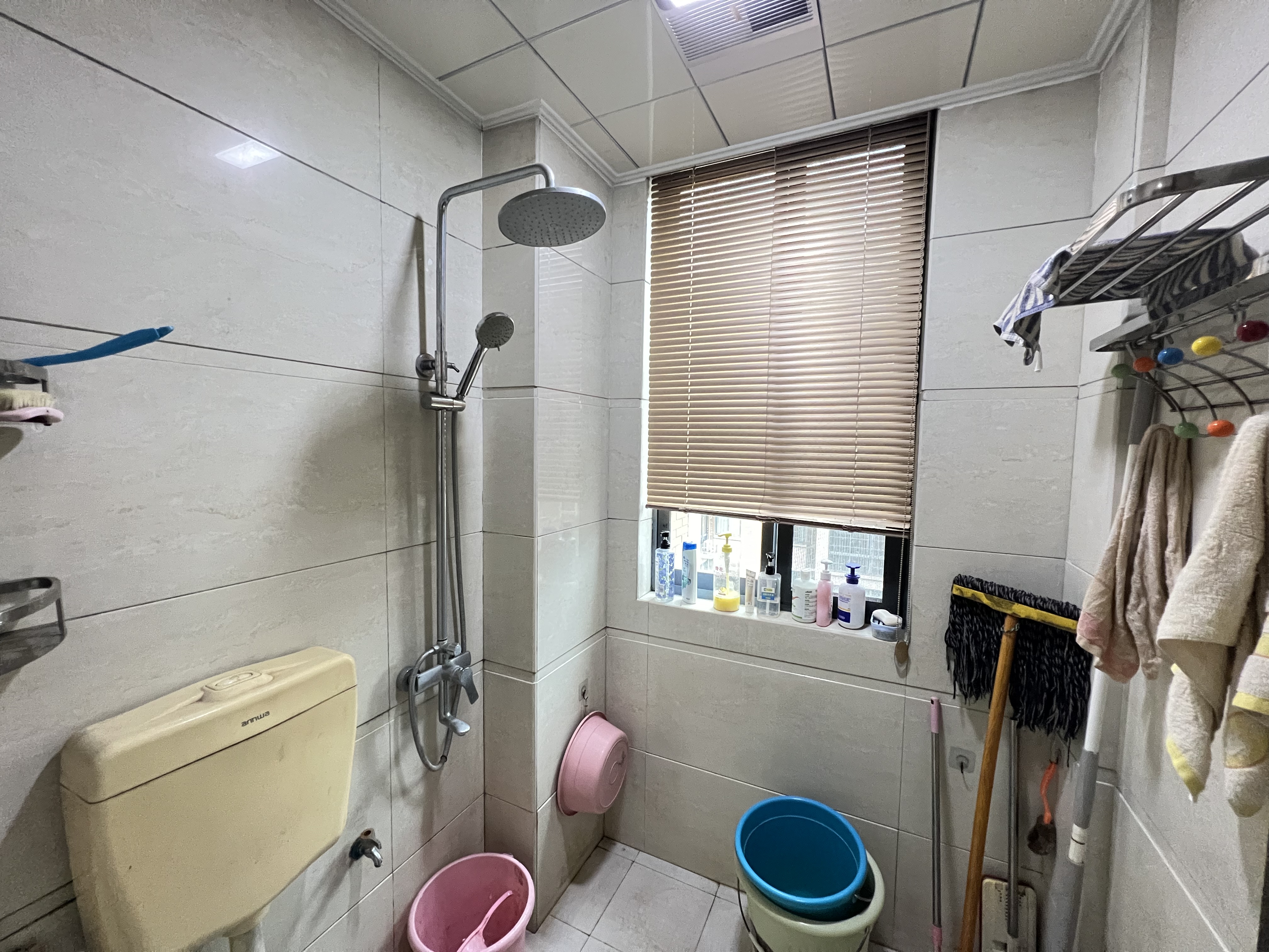 天泉一品 4室2厅2卫 68.8万 天泉一品 4室2厅2卫 68.8万室内图