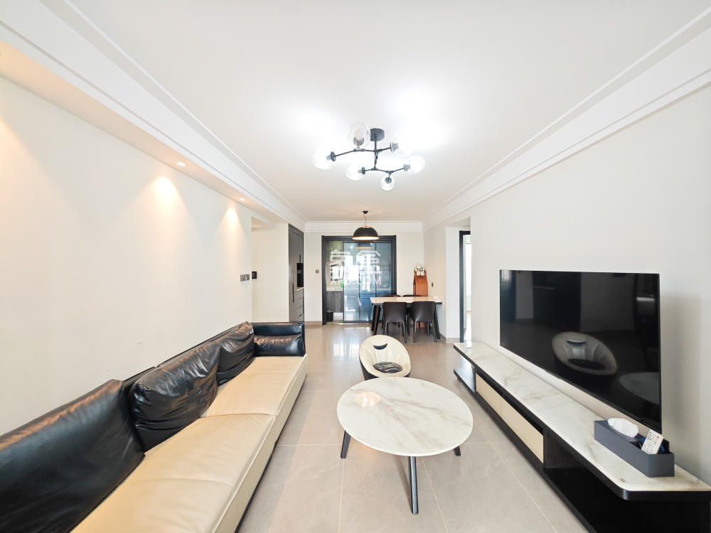 保利城（中航城国际社区、郡原美村）  3室2厅2卫    86.8万