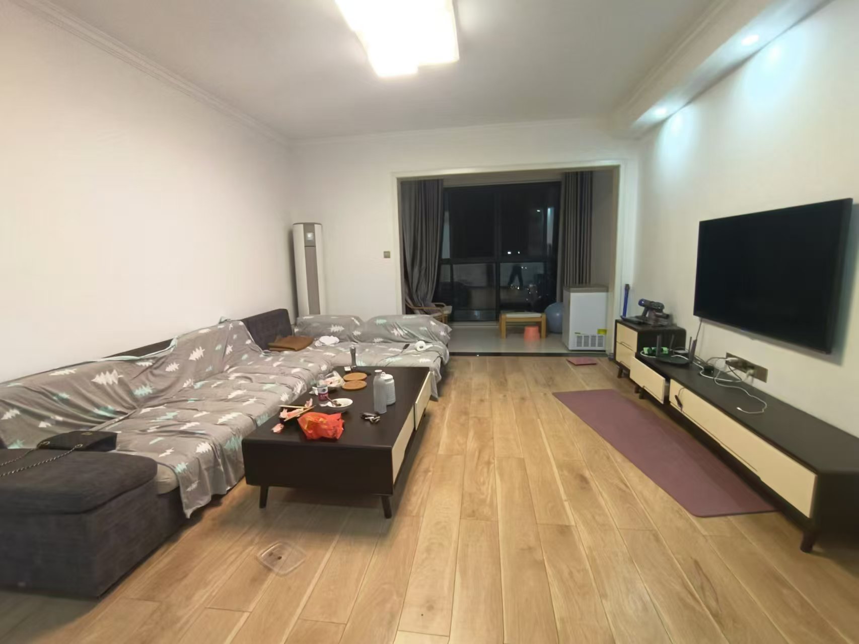 庐山春天早安华晨  4室2厅2卫    87.0万 庐山春天早安华晨  4室2厅2卫    87.0万