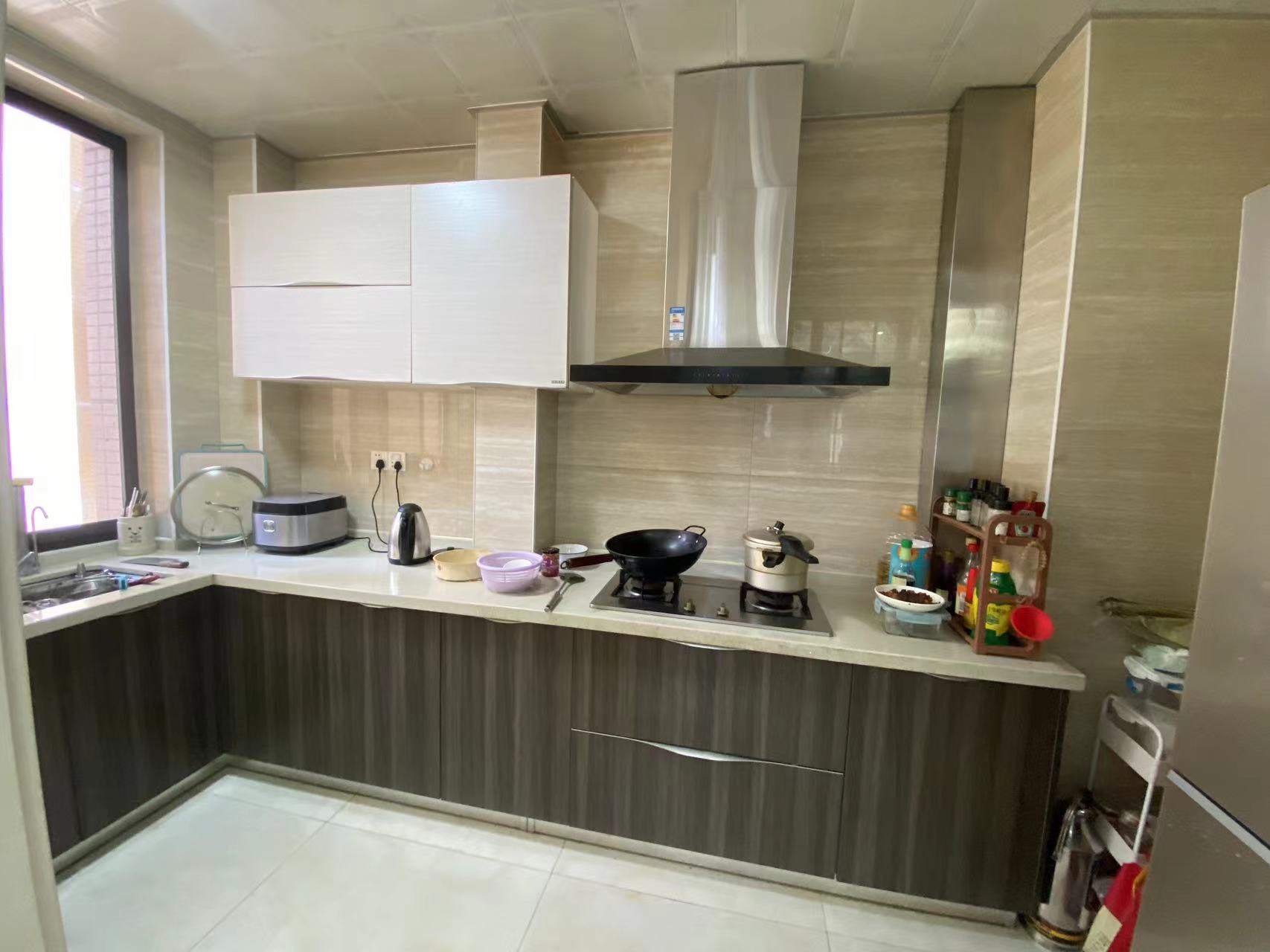 中泰财富湘江 3室2厅1卫 67.5万 中泰财富湘江 3室2厅1卫 67.5万室内图