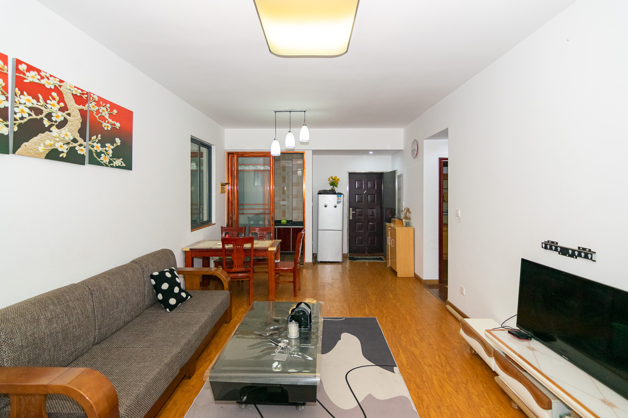 联诚国际城  2室2厅1卫    45.0万 联诚国际城  2室2厅1卫    45.0万